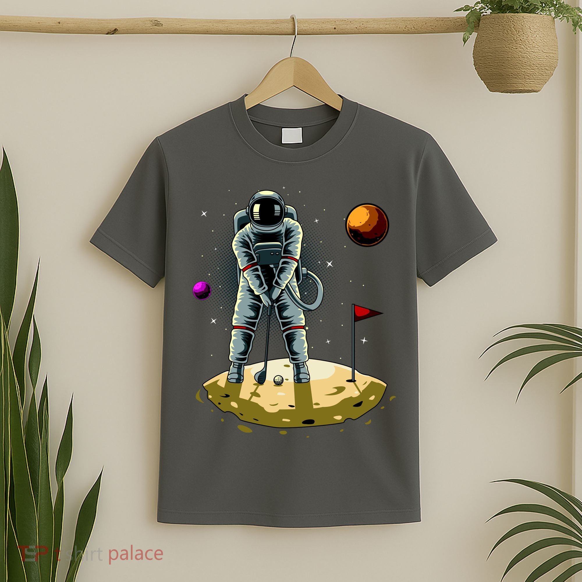 Astronaut Golfing On The Moon Funny Golf Lovers T-Shirt