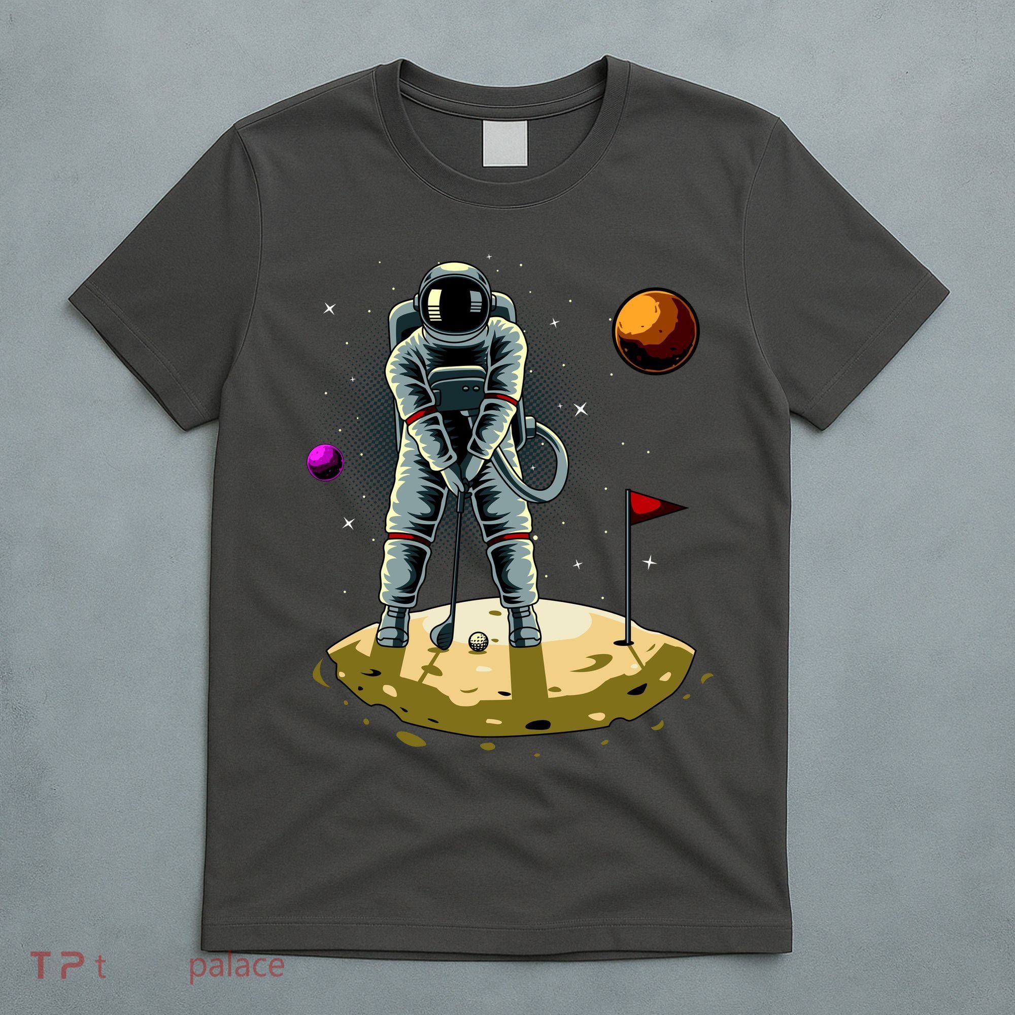Astronaut Golfing On The Moon Funny Golf Lovers T-Shirt