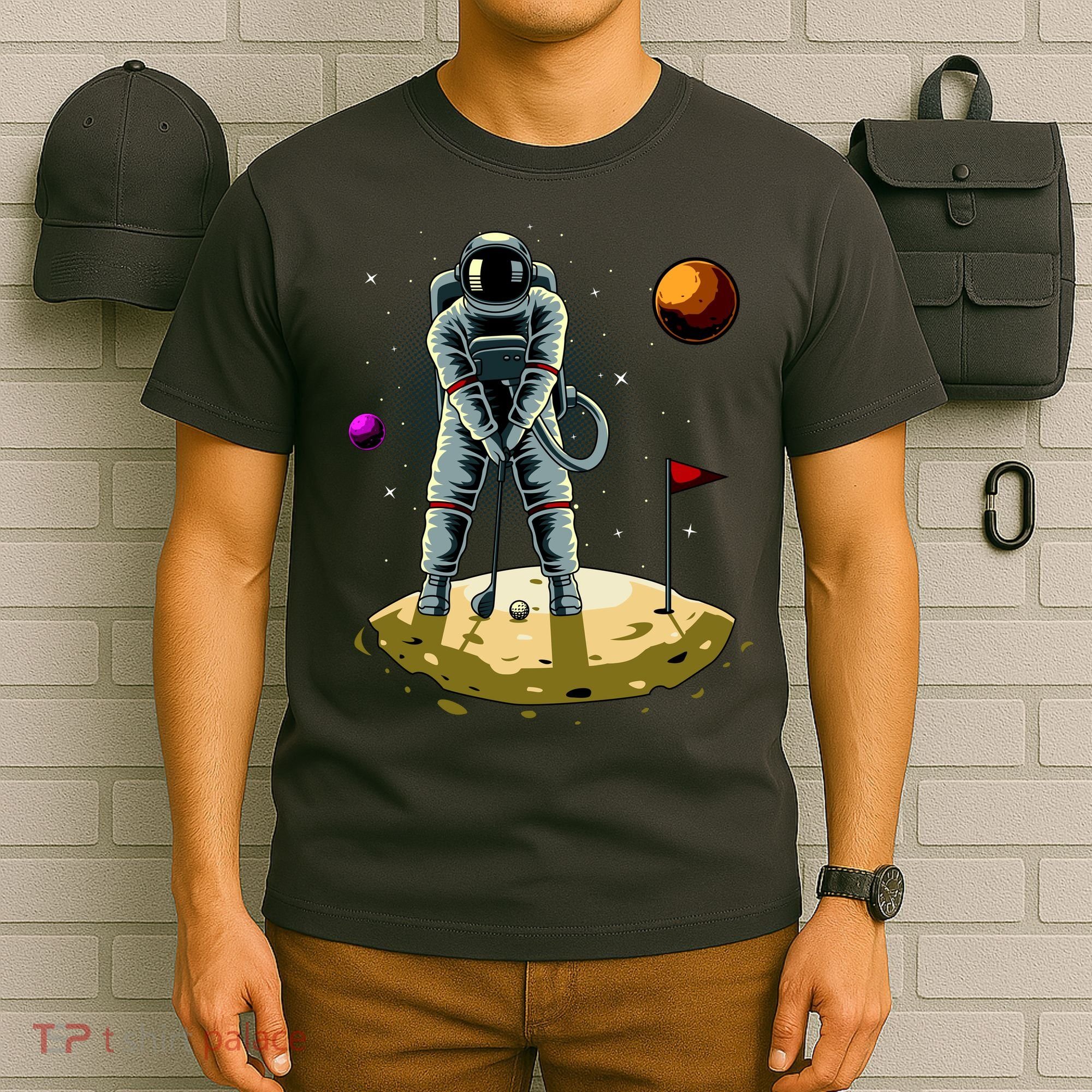 Astronaut Golfing On The Moon Funny Golf Lovers T-Shirt