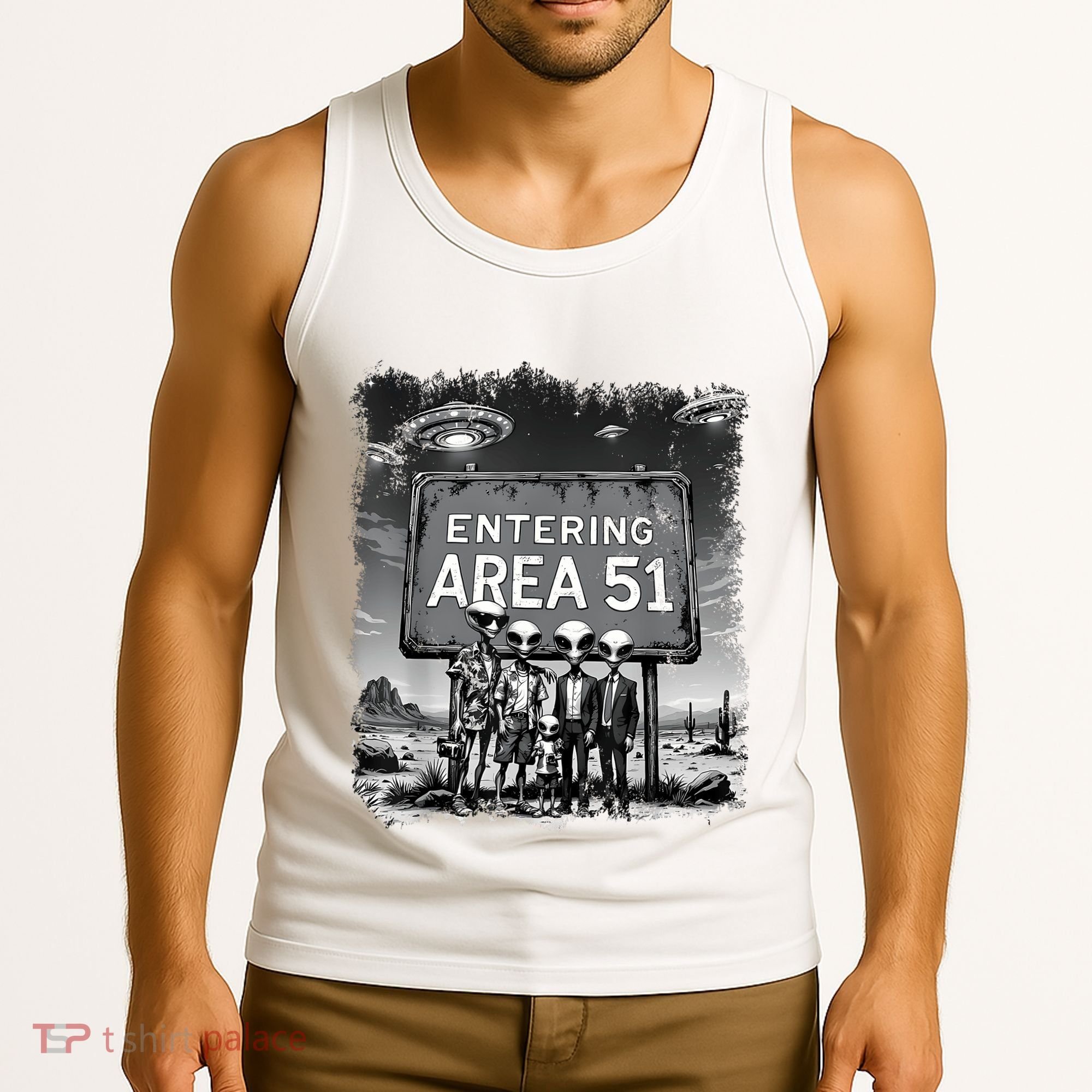 Aliens Group Photo Entering Area 51 Funny Ufo Uap Conspiracy Tank Top