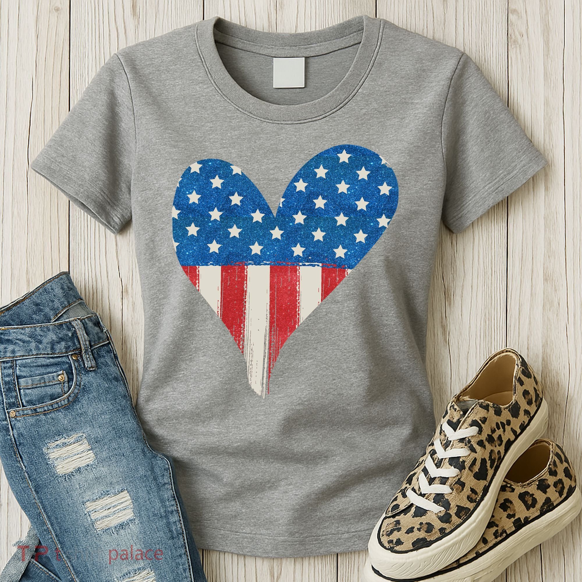 America Heart 4th Of July Women's T-Shirt