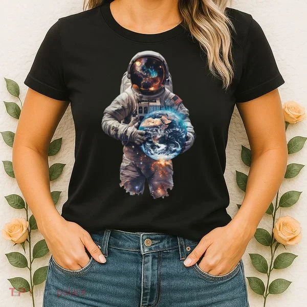 Astronaut Holds Earth In Space Women's T-Shirt