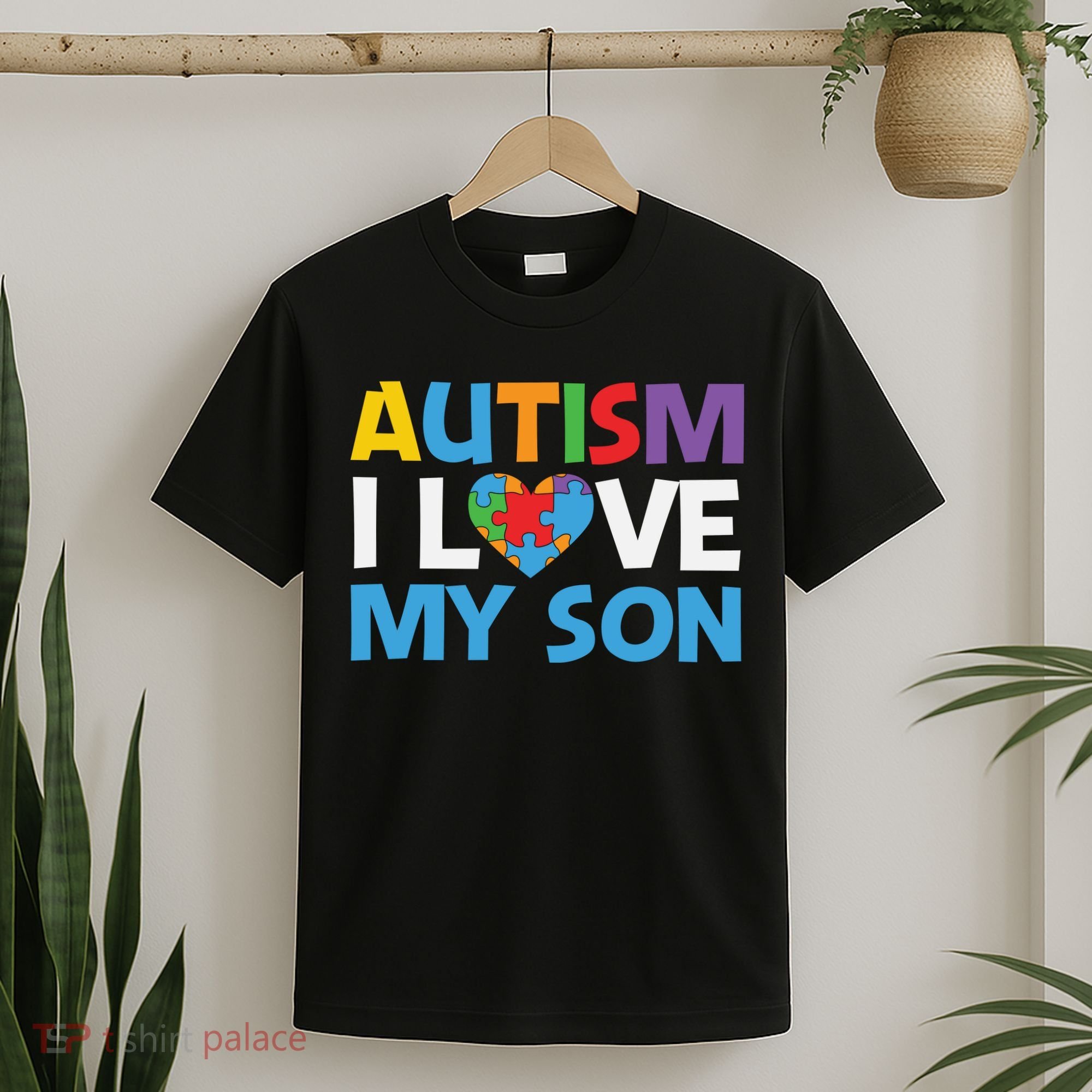 Autism Heart Love Autism Puzzle, Autism Mom T-Shirt