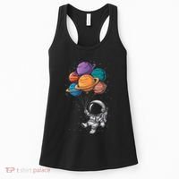 Astronaut Holding Planet Balloons Floating In Space Women's Tank Top thumb 0