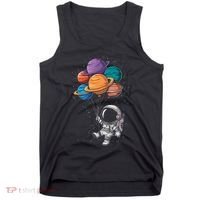 Astronaut Holding Planet Balloons Floating In Space Tank Top thumb 0