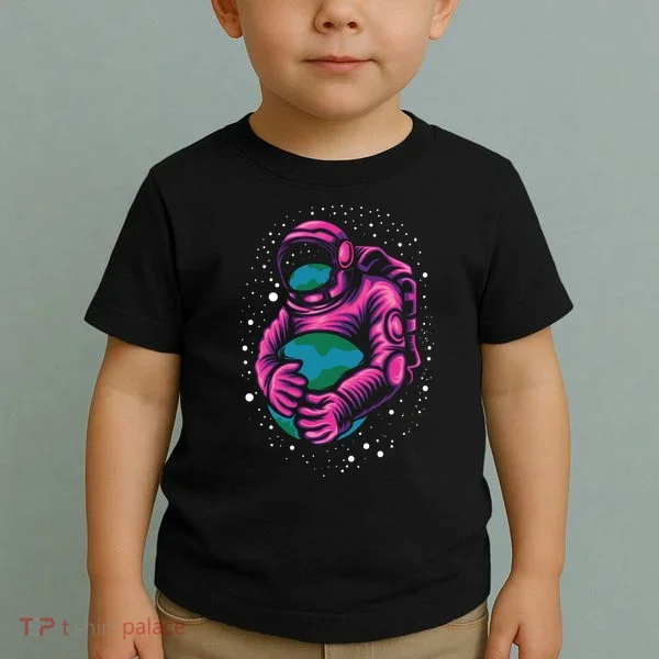 Astronaut Holding The Earth Close Toddler T-Shirt
