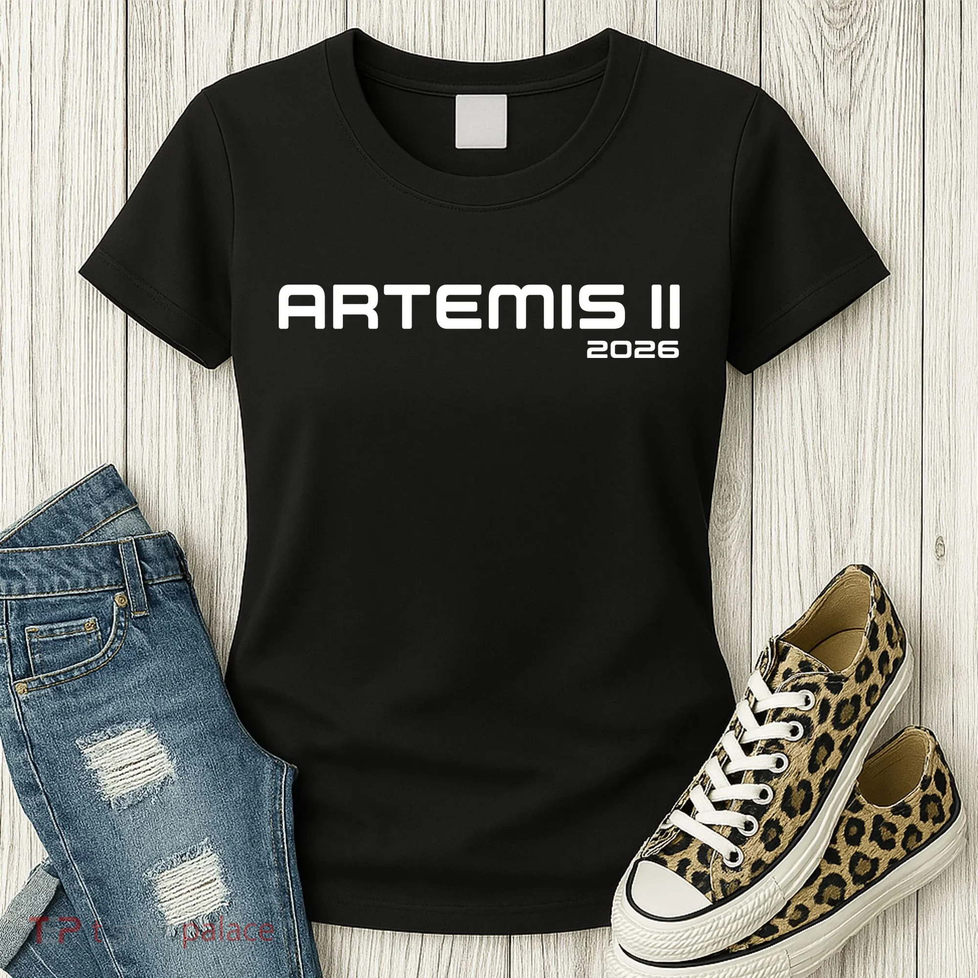 Artemis II 2026 Women's T-Shirt