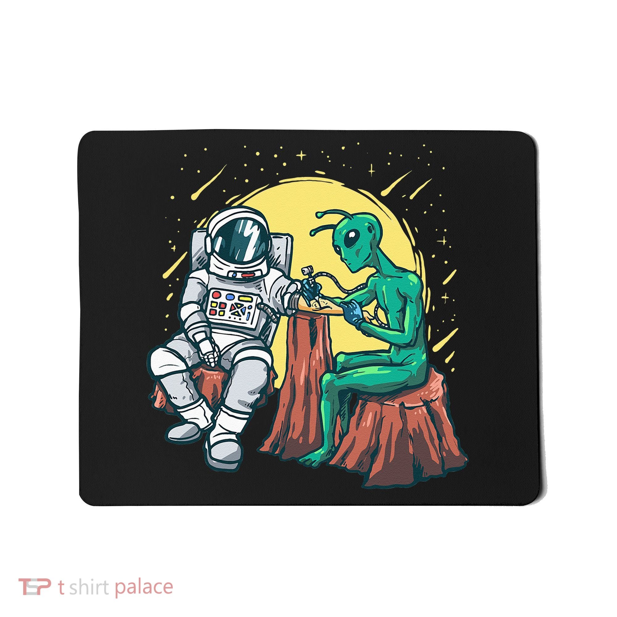 Alien Inking Astronaut Ink Funny Tattoo Artist Mousepad