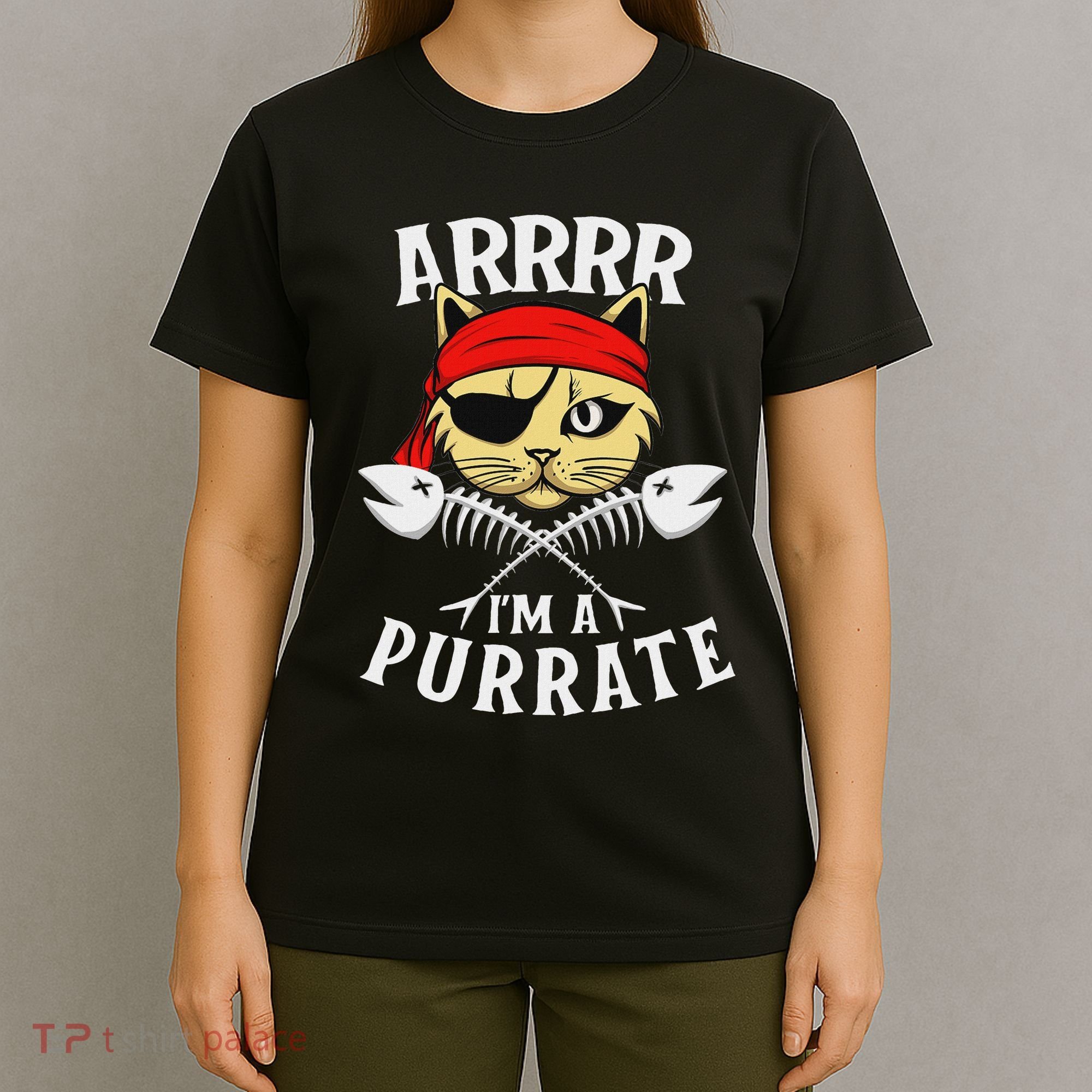 Arrrr IM A Purrate Cat Buccaneer Freebooter T-Shirt
