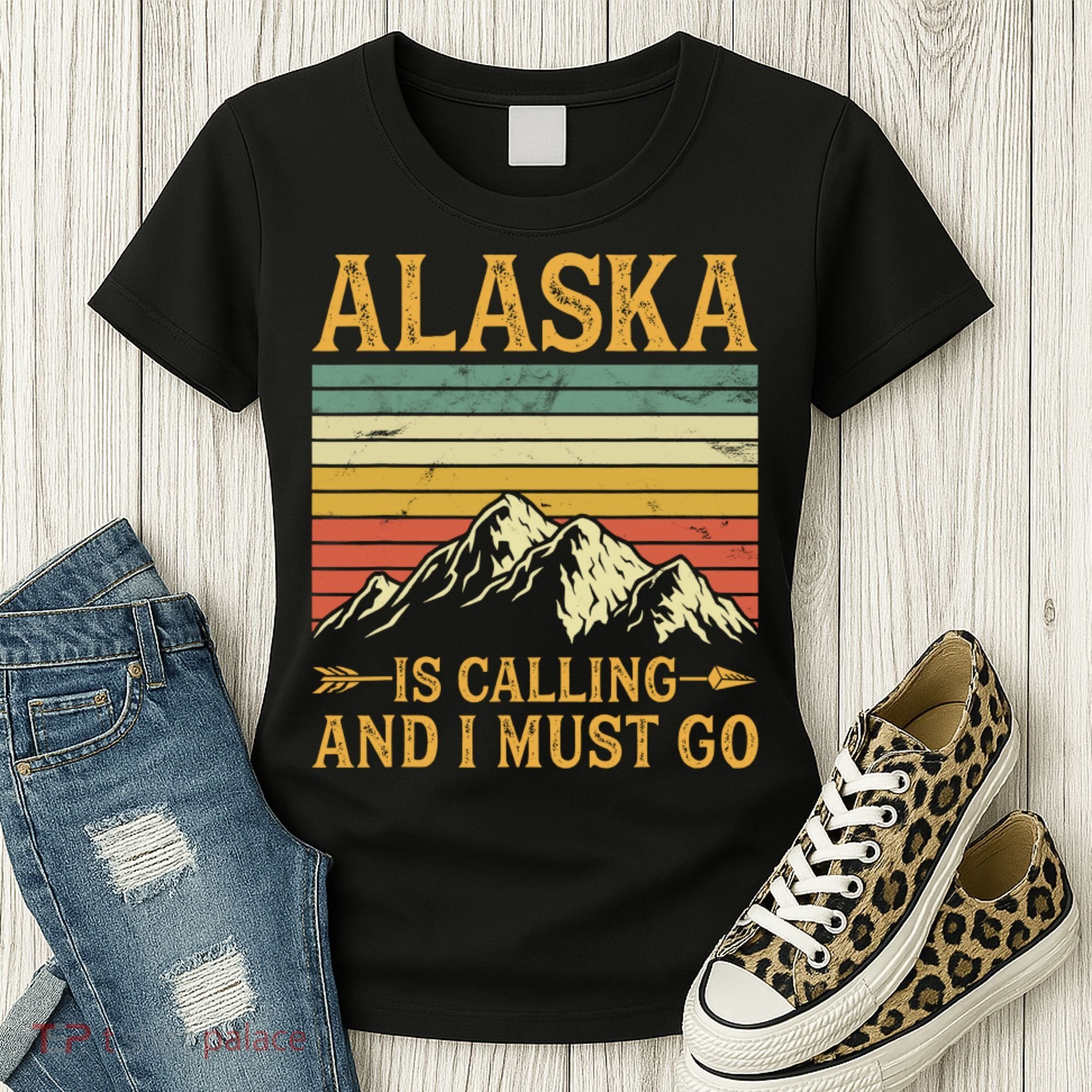 Alaska Is Calling And I Must Go Women's T-Shirt