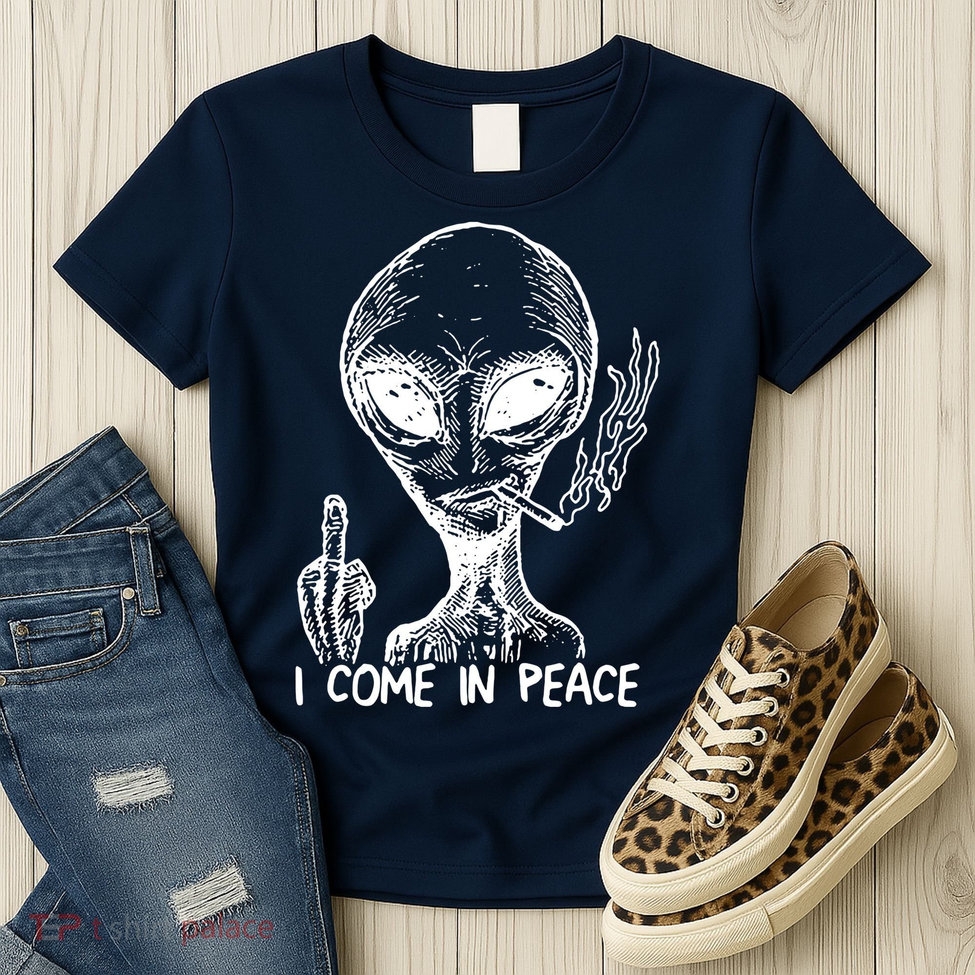 Alien I Come In Peace Women's T-Shirt