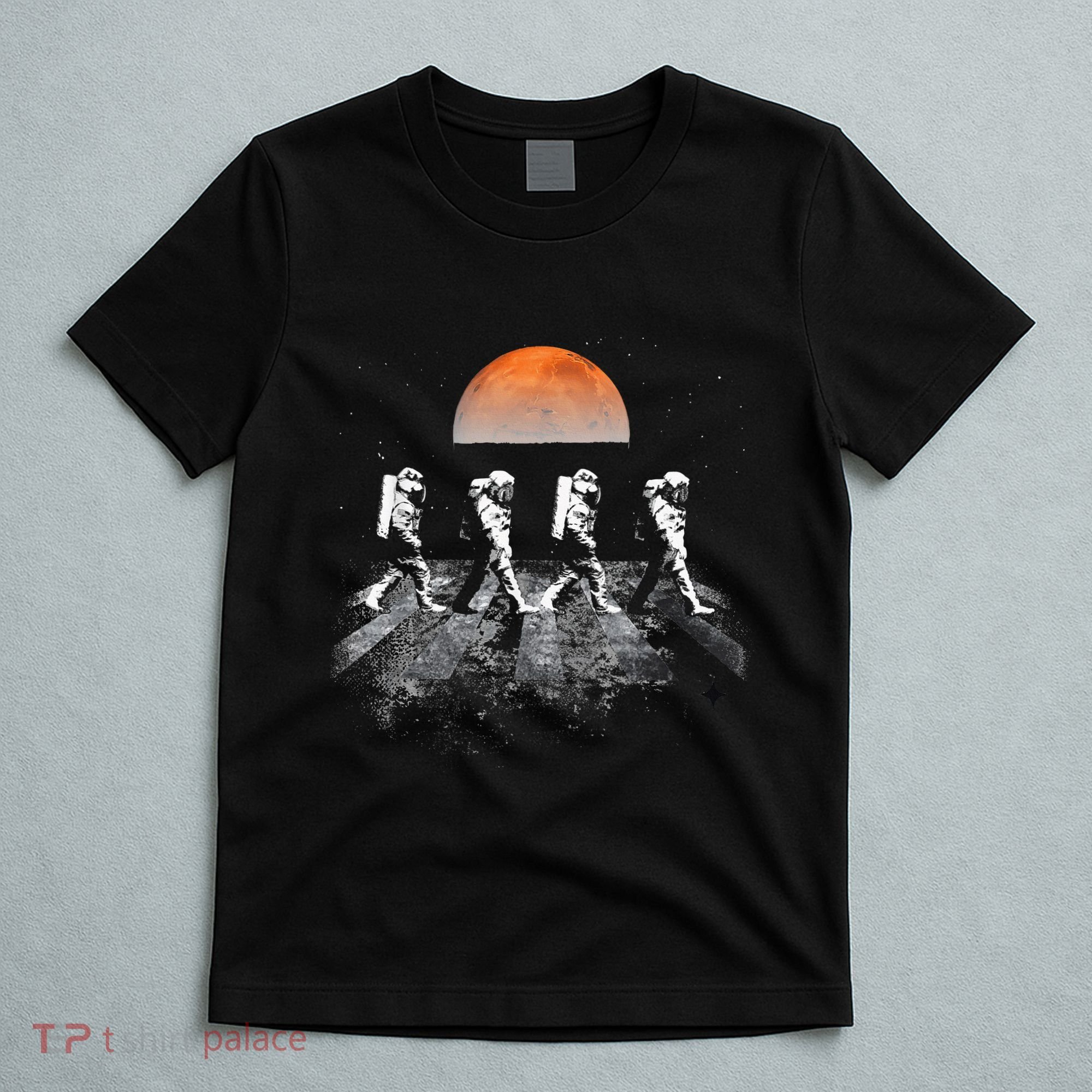 Astronauts Journey To Mars Astronauts In Walking In Space T-Shirt