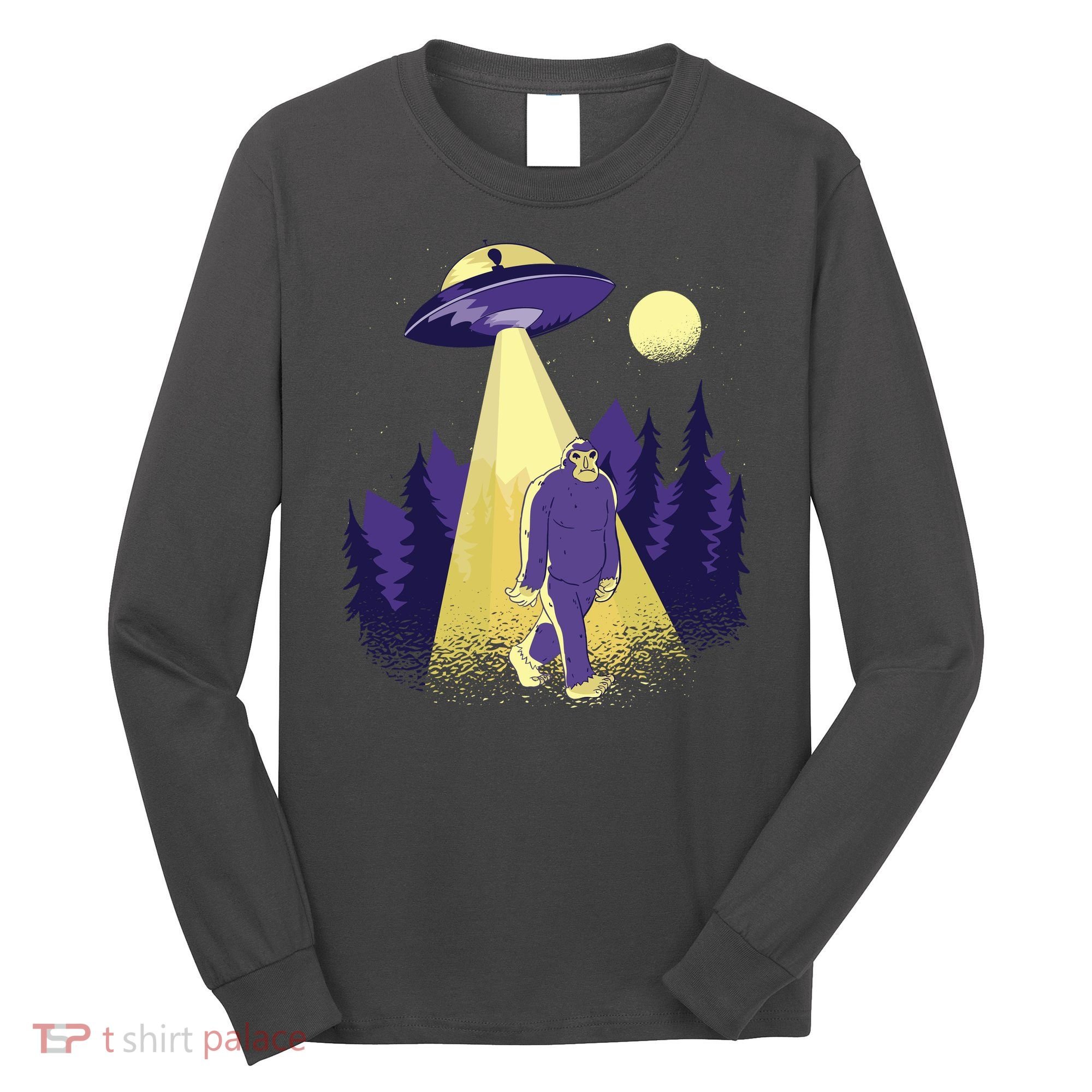 Aliens Kidnapping Bigfoot Long Sleeve Shirt