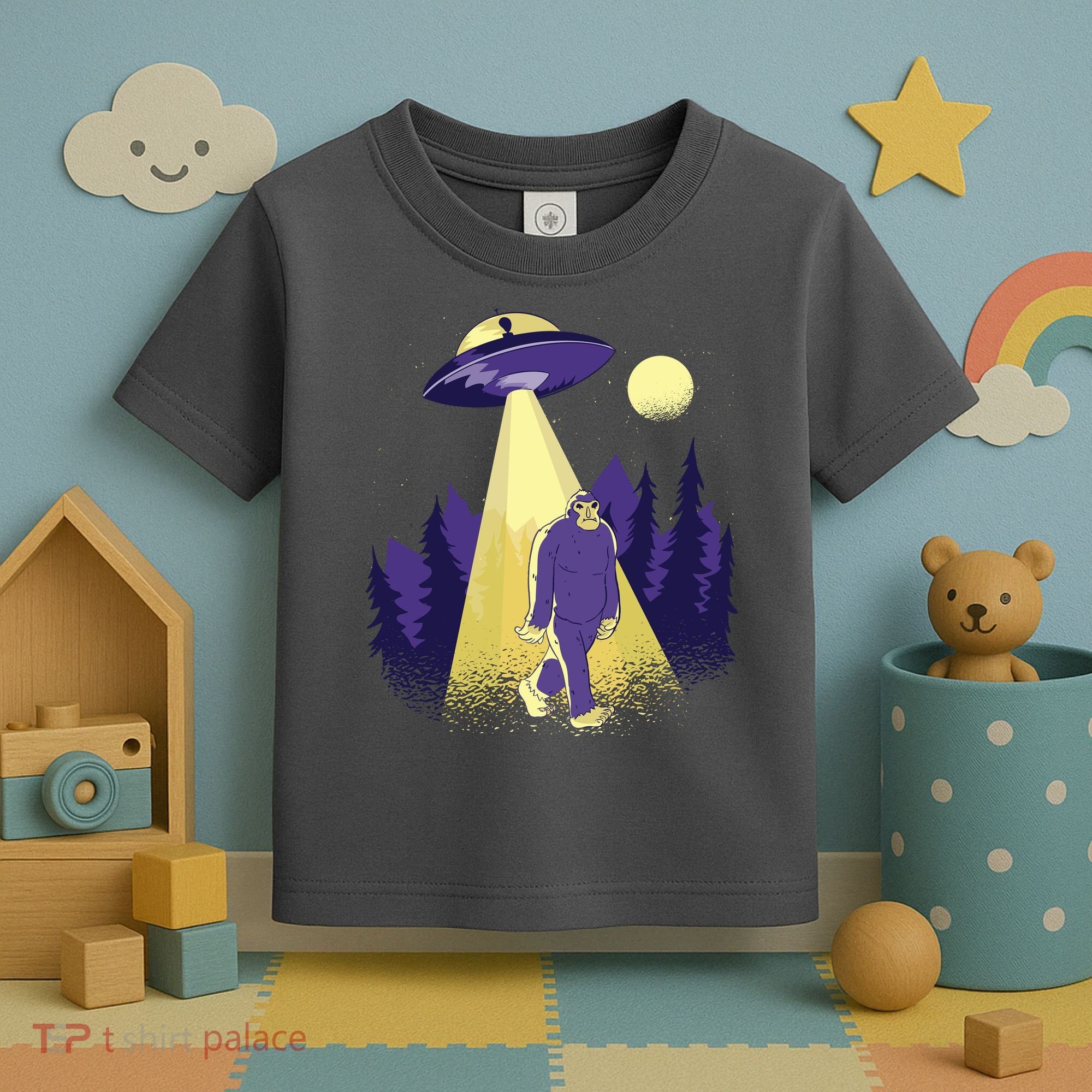 Aliens Kidnapping Bigfoot Toddler T-Shirt