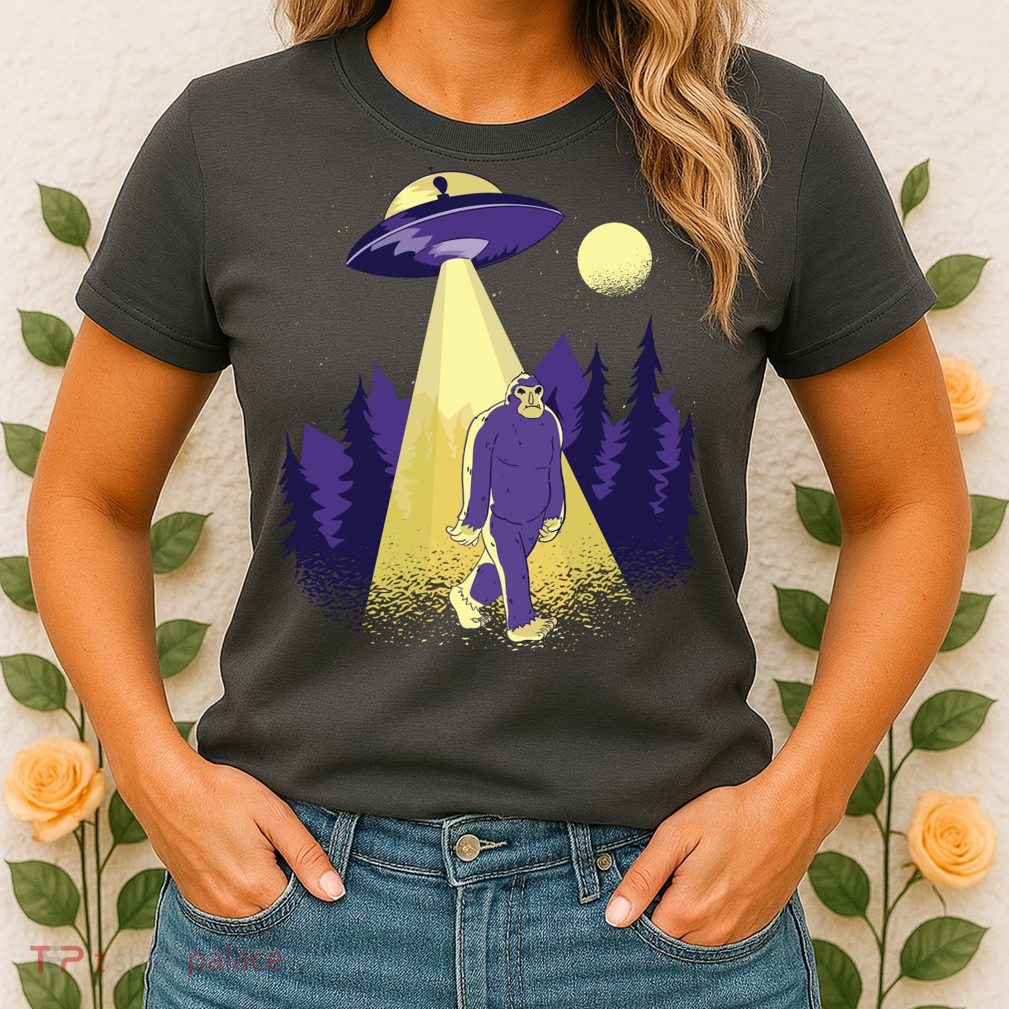 Aliens Kidnapping Bigfoot Women's T-Shirt