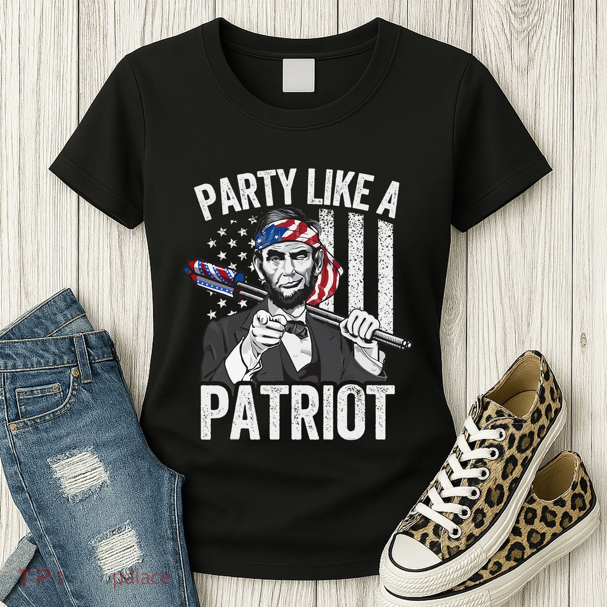 Abraham Lincoln 4th Of July American USA Flag Women's T-Shirt