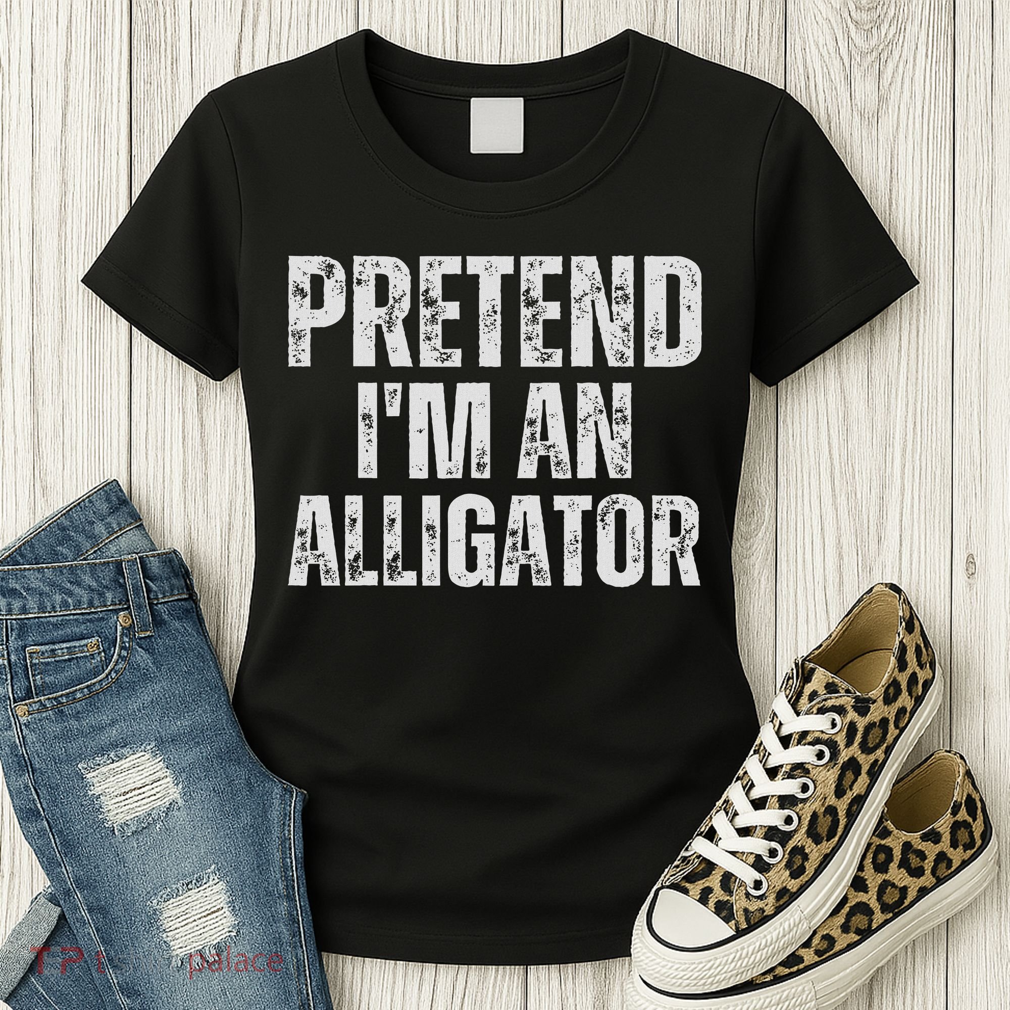 Alligator Lazy Halloween Costume, Pretend I'm An Alligator Women's T-Shirt