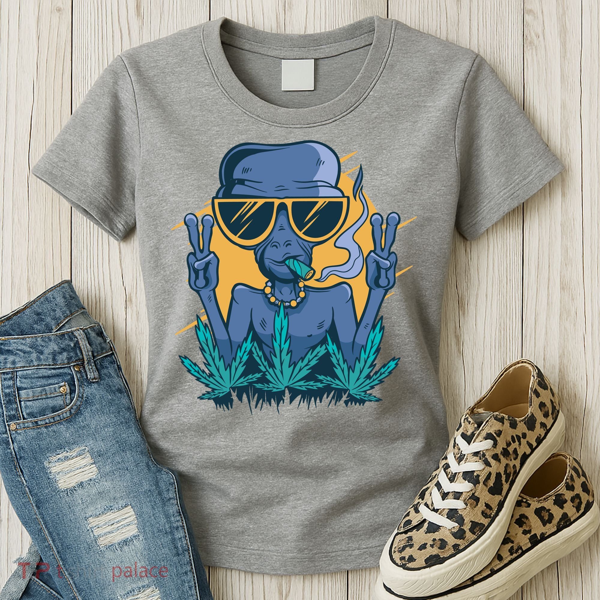 Alien Joint Women's T-Shirt