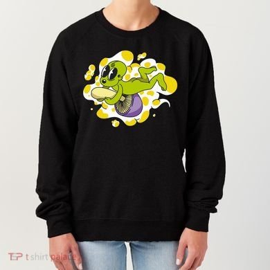 Alien Riding Mushroom Women's Sweatshirt