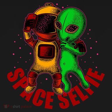 Alien Space Selfie Ladies Essential Flowy Tank