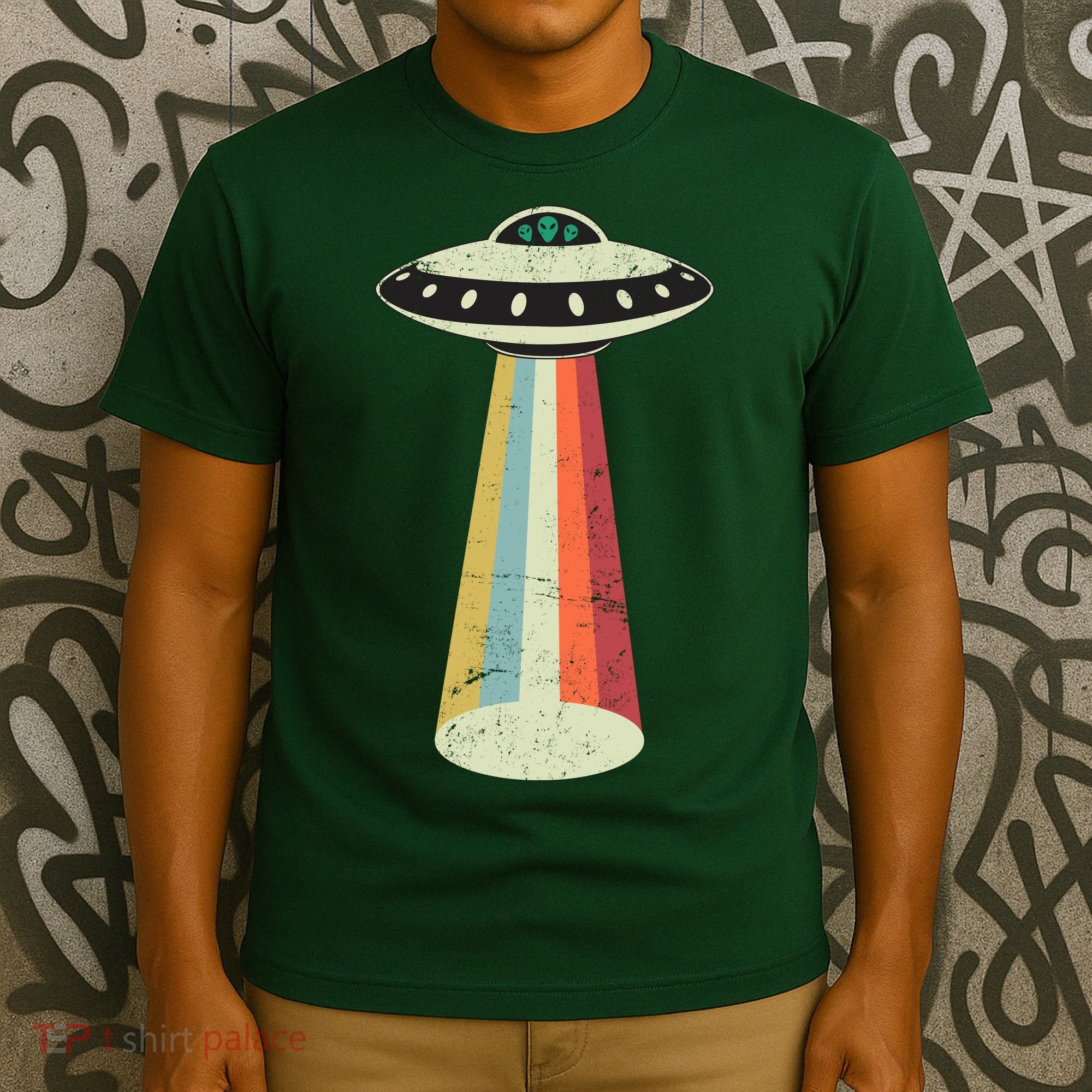 Alien Vintage UFO Space Ship T-Shirt