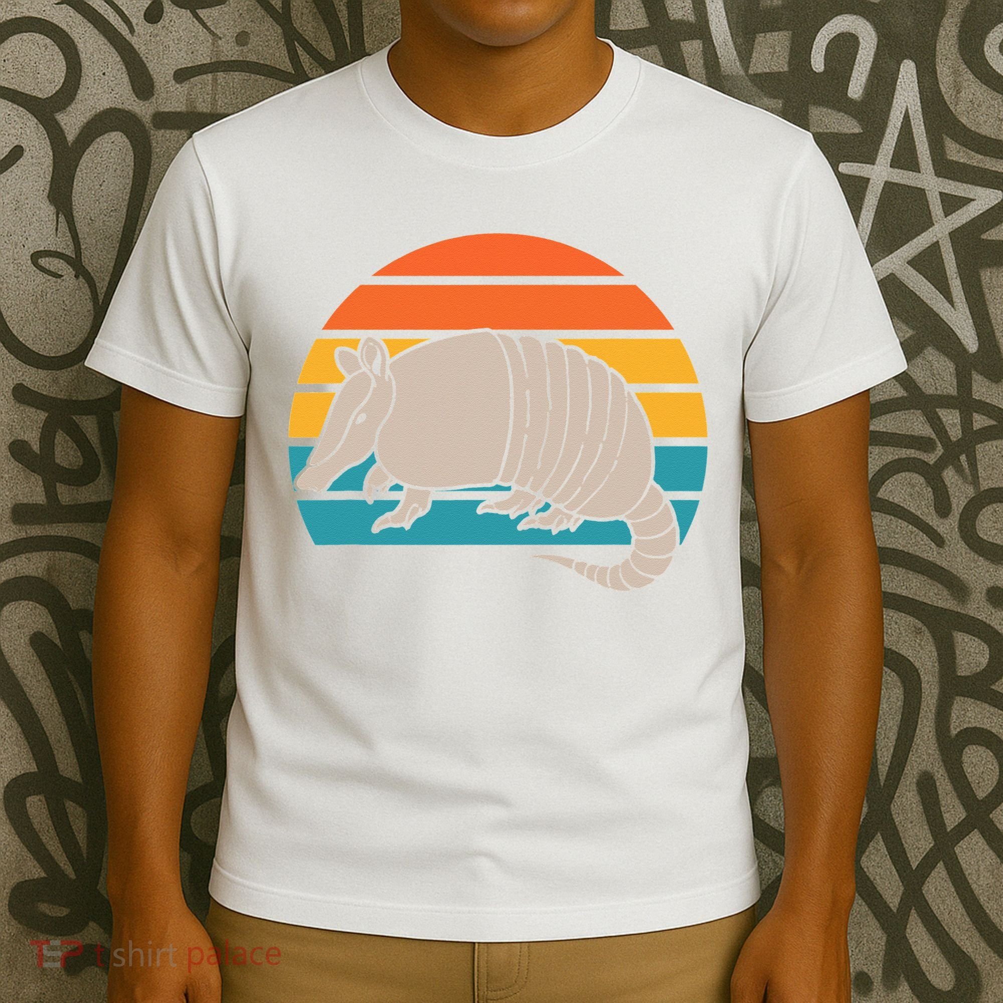 Animal Lover Outdoors Wild Nature Wildlife Retro Armadillo T-Shirt