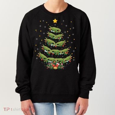 Alligator Lover Xmas Gift Alligator Christmas Tree Gift Women's Sweatshirt
