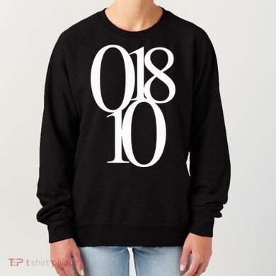 Andover Ma 01810 Original Zip Code Women's Sweatshirt