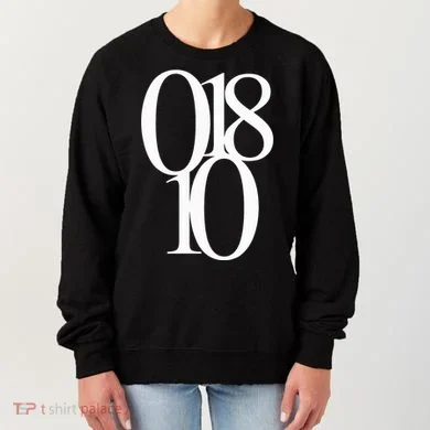 Andover Ma 01810 Original Zip Code Women's Sweatshirt