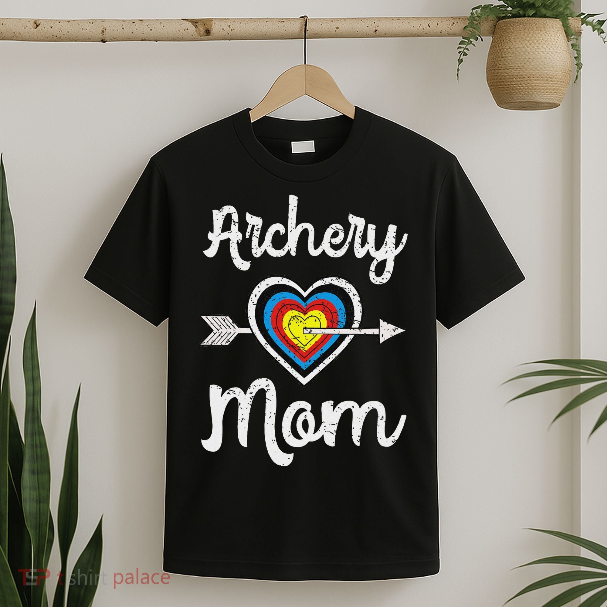 Archery Mom Bowwoman Archer Mother's Day Bowhunter Arrow T-Shirt