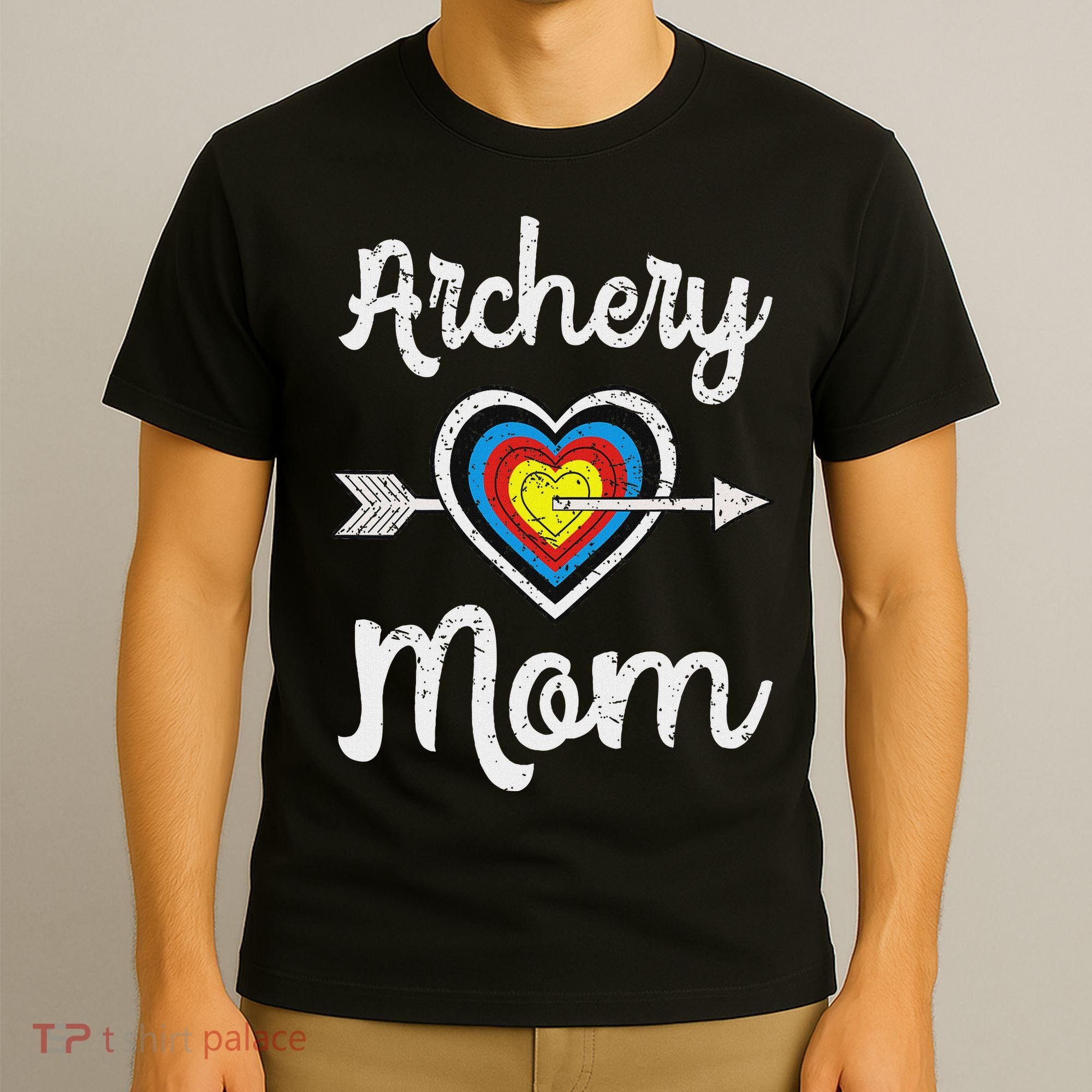 Archery Mom Bowwoman Archer Mother's Day Bowhunter Arrow T-Shirt
