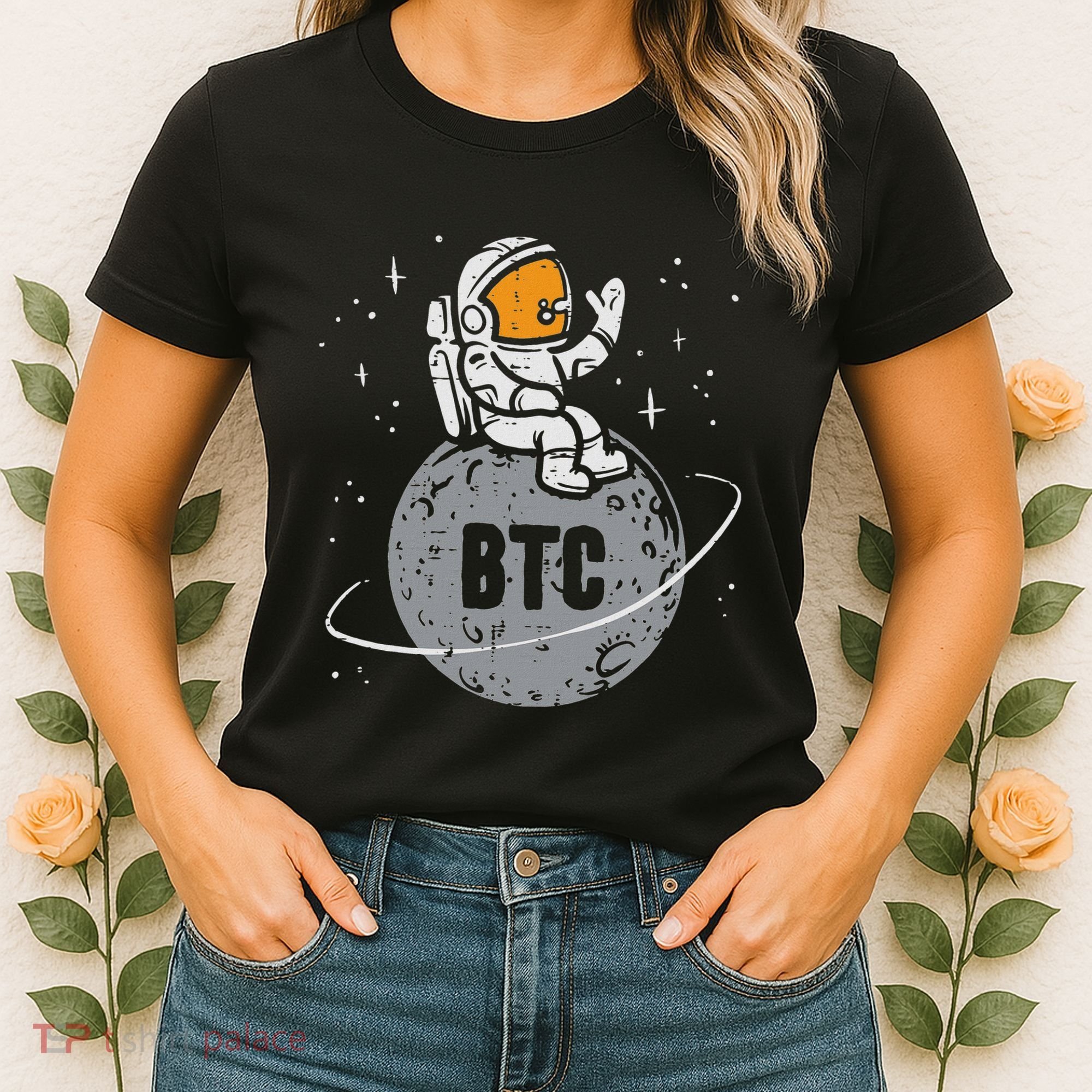 Astronaut Moon Btc Bitcoin Crypto Cryptocurrency Women's T-Shirt