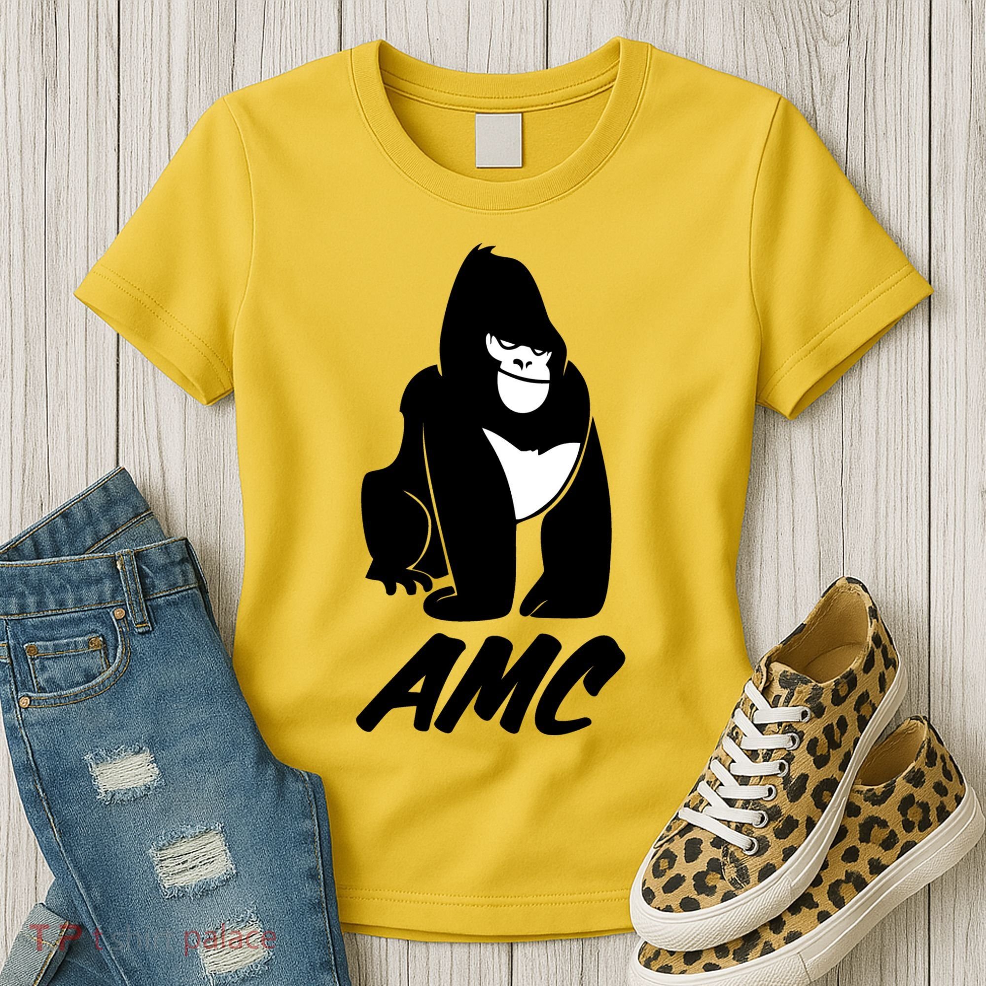 AMC To The Moon Apes Of Wall Street Women's T-Shirt