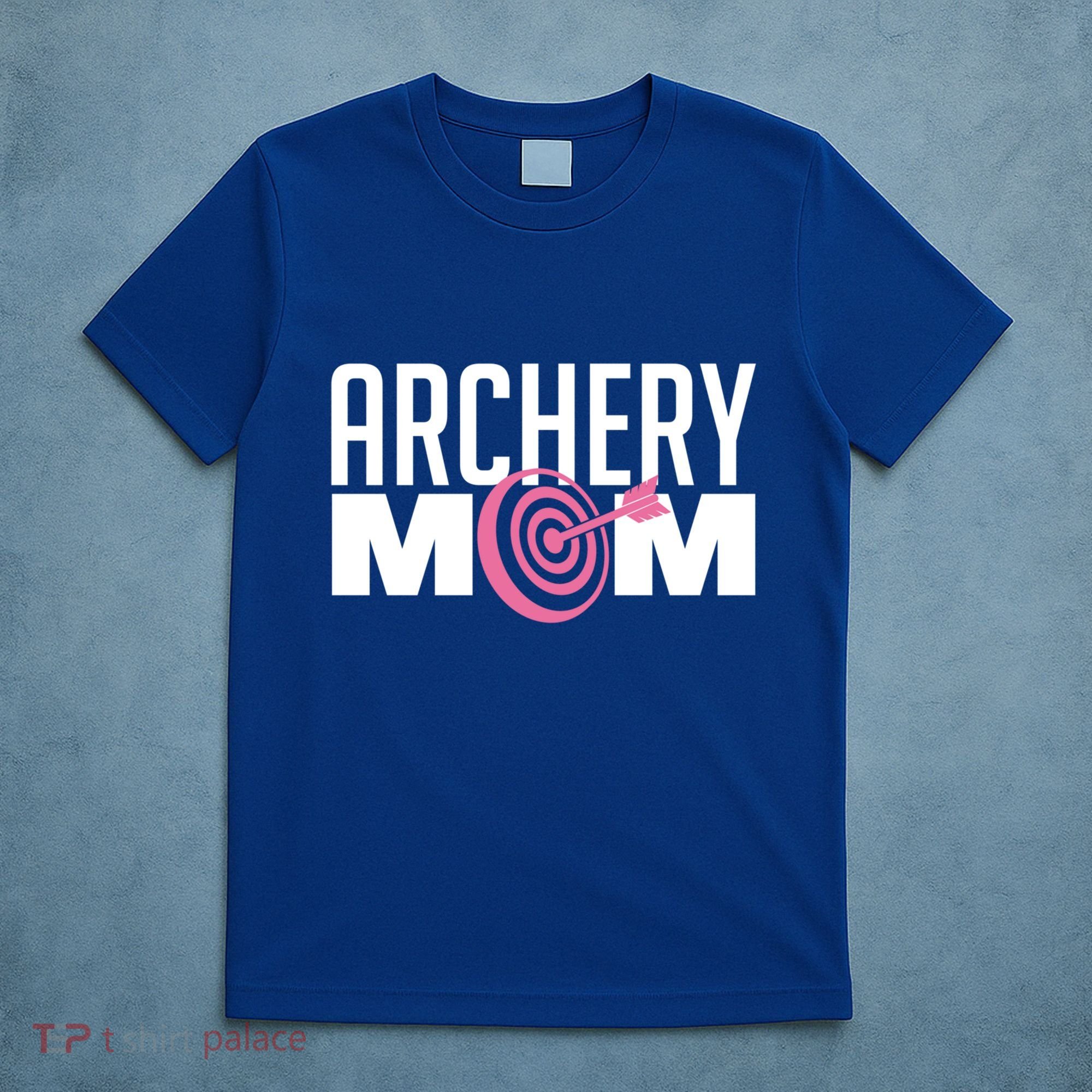 Archery Mom Crossbow Hunting Mother's Day Gift Great Gift T-Shirt