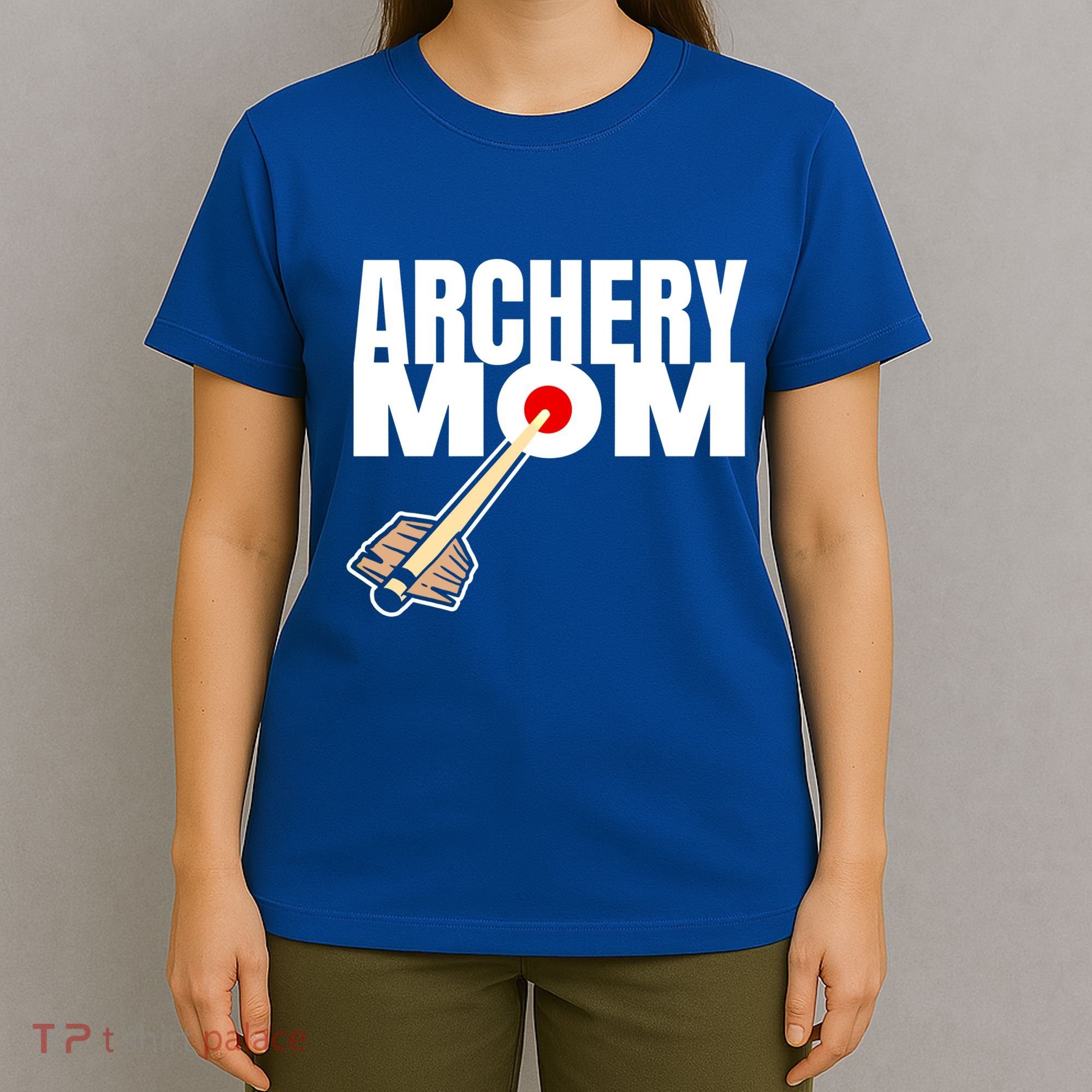 Archery Mom Crossbow Hunting Mother Gift T-Shirt