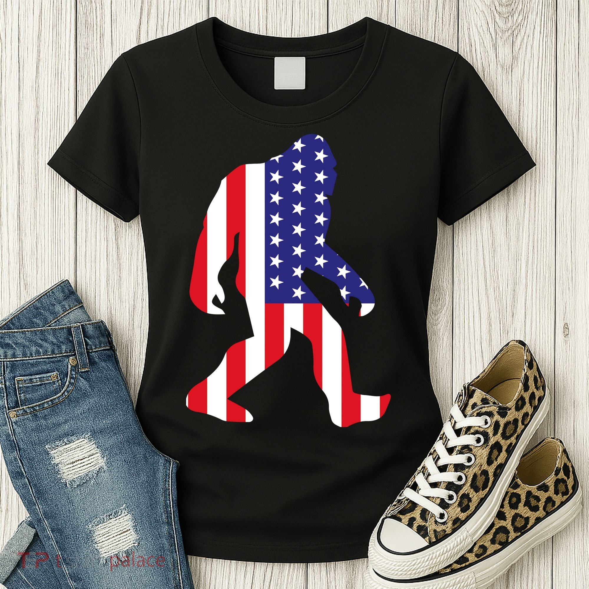 American bigfoot Women's T-Shirt