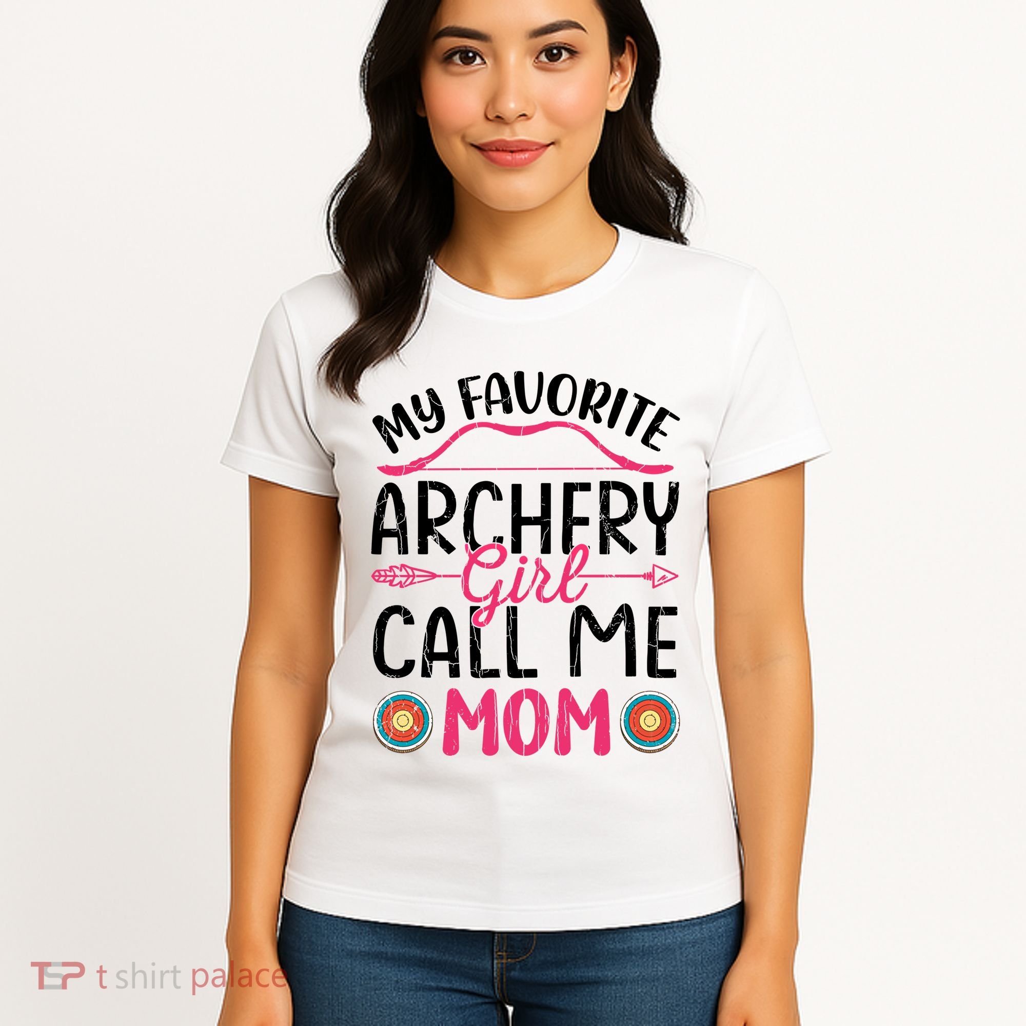 Archery Mom Funny Archer Arrow Bow Hunting Graphic Great Gift Women's T-Shirt