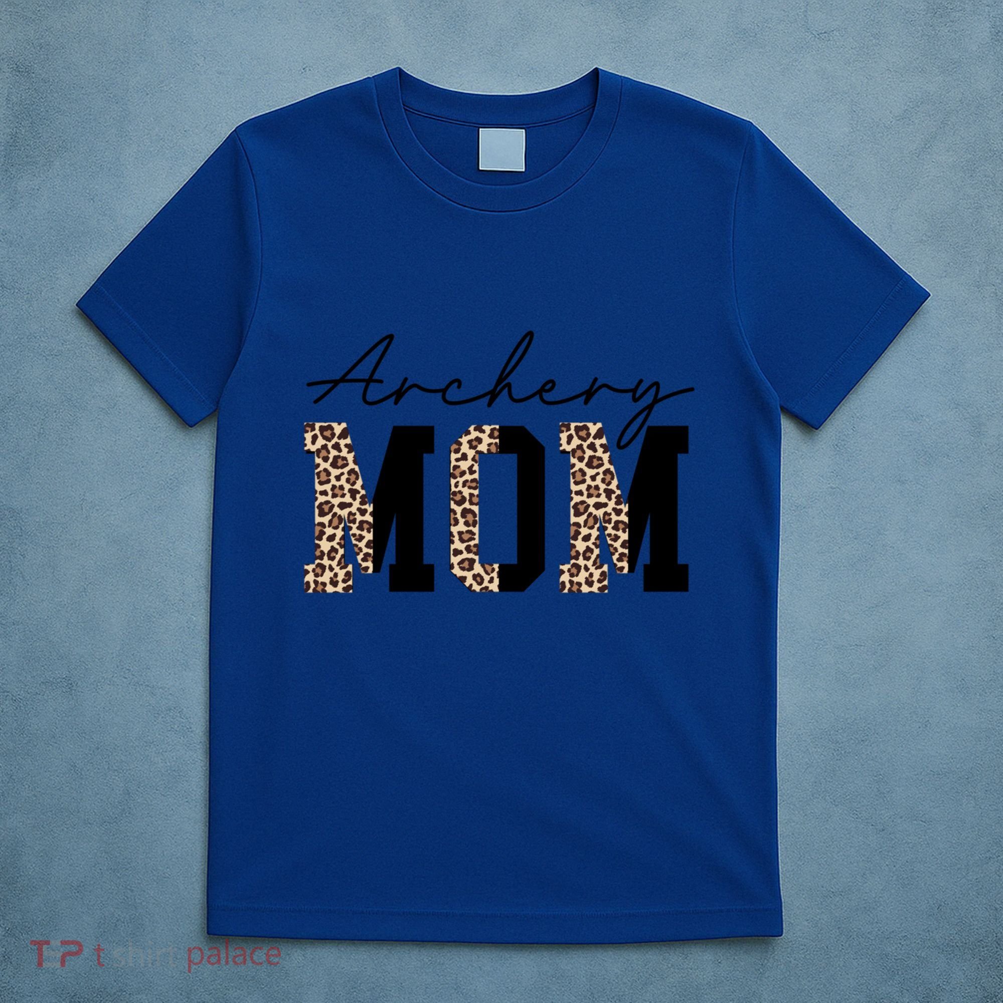 Archery Mom Leopard Archer Archery Mama Proud Parent Hunter Gift T-Shirt