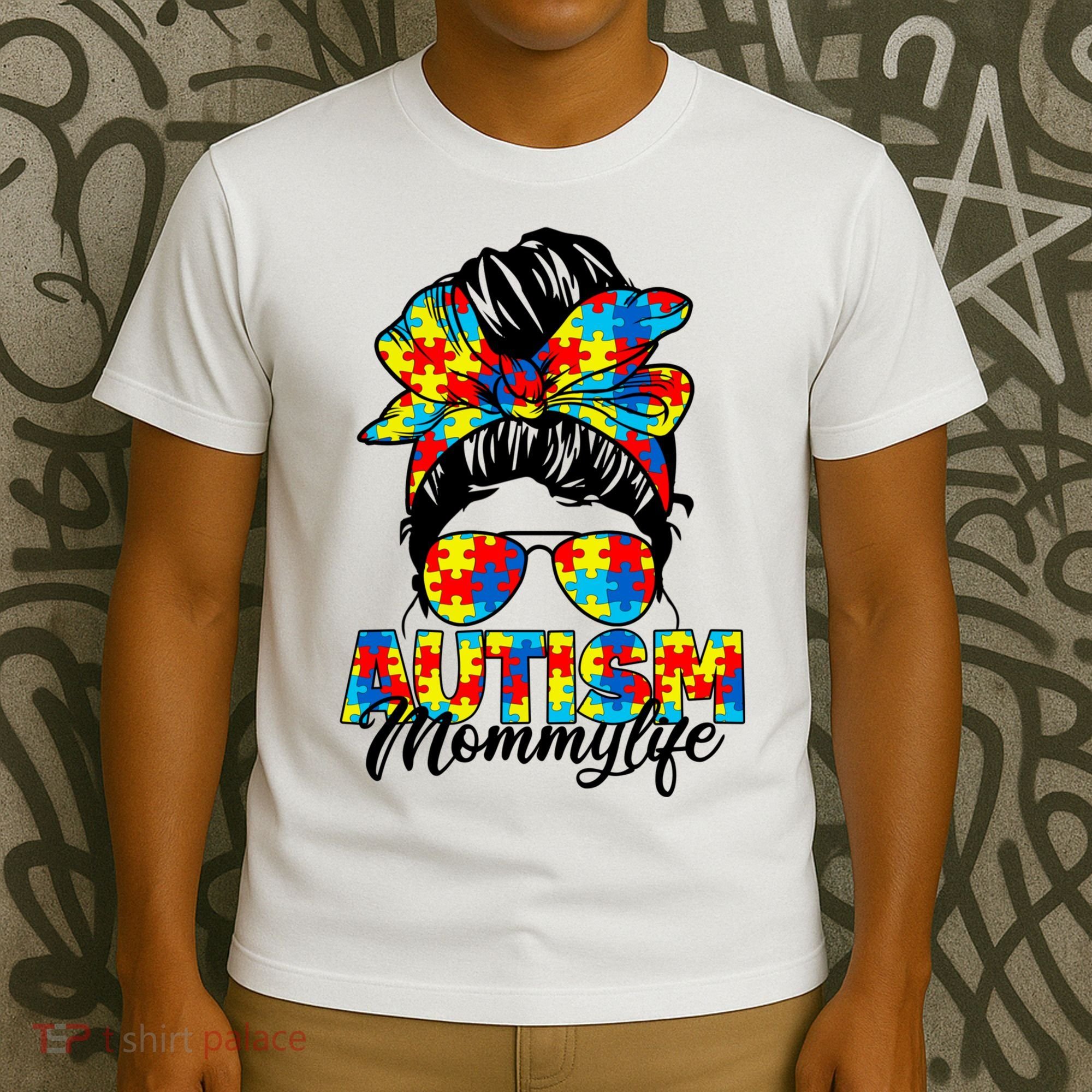 Autism Mommy Messy Bun Sunglasses Bandana Autism Awareness T-Shirt