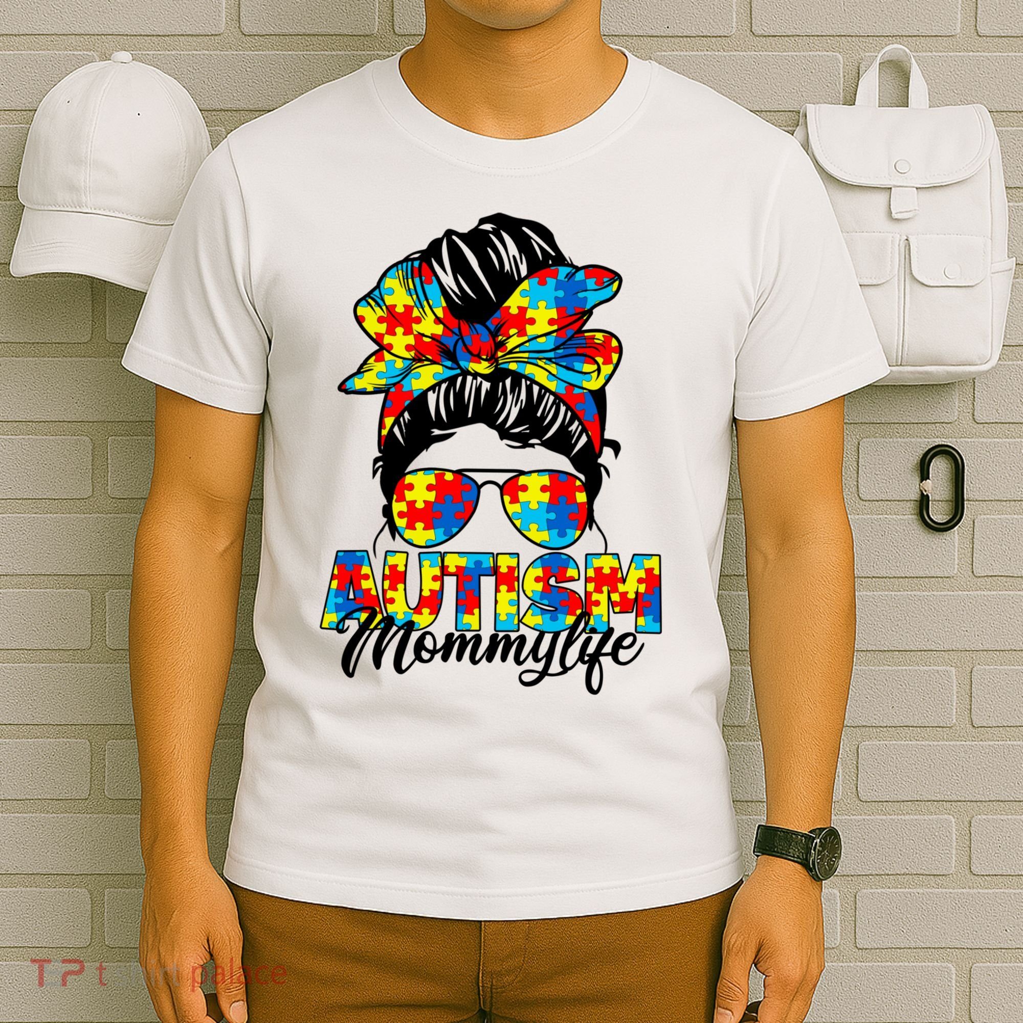 Autism Mommy Messy Bun Sunglasses Bandana Autism Awareness T-Shirt