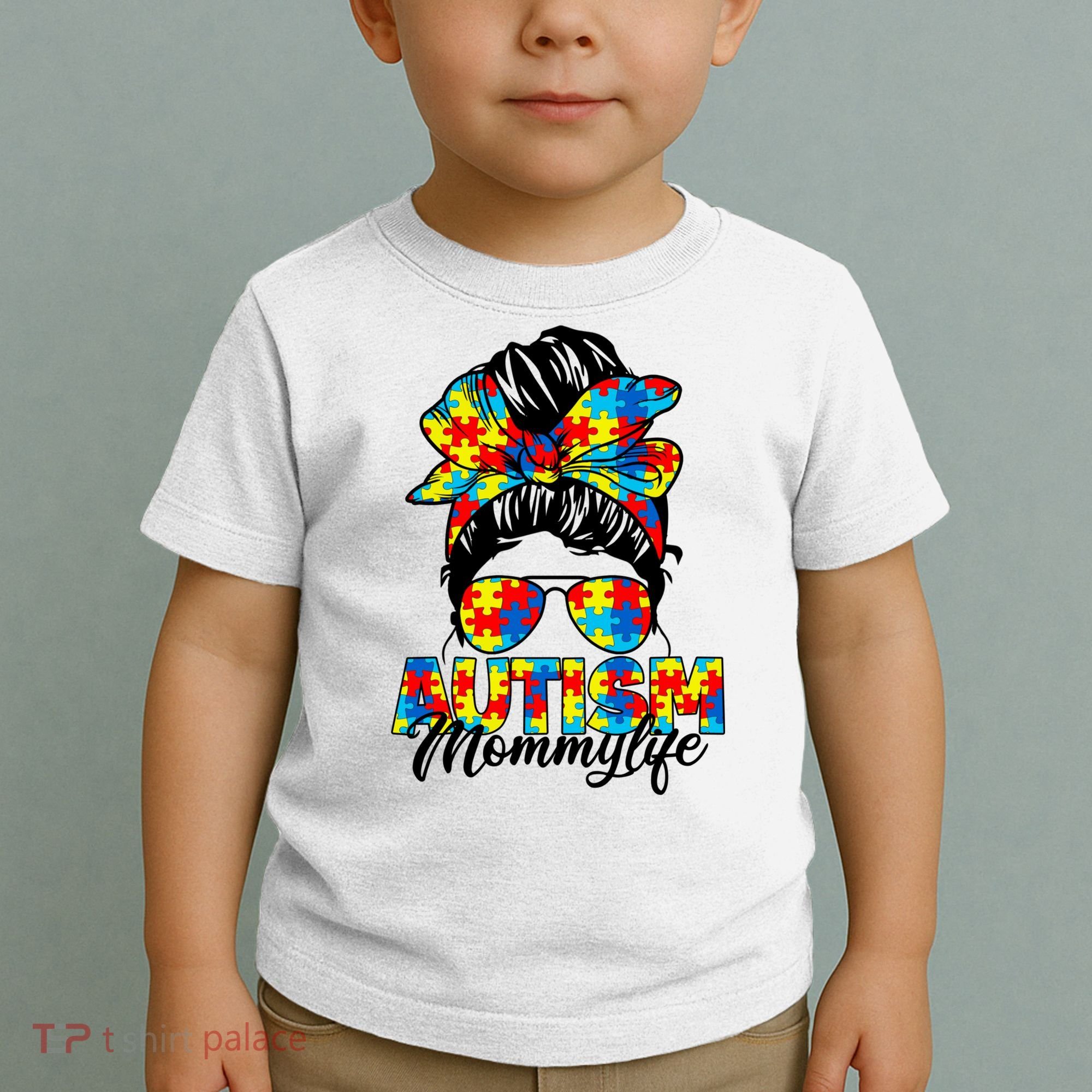 Autism Mommy Messy Bun Sunglasses Bandana Autism Awareness Toddler T-Shirt