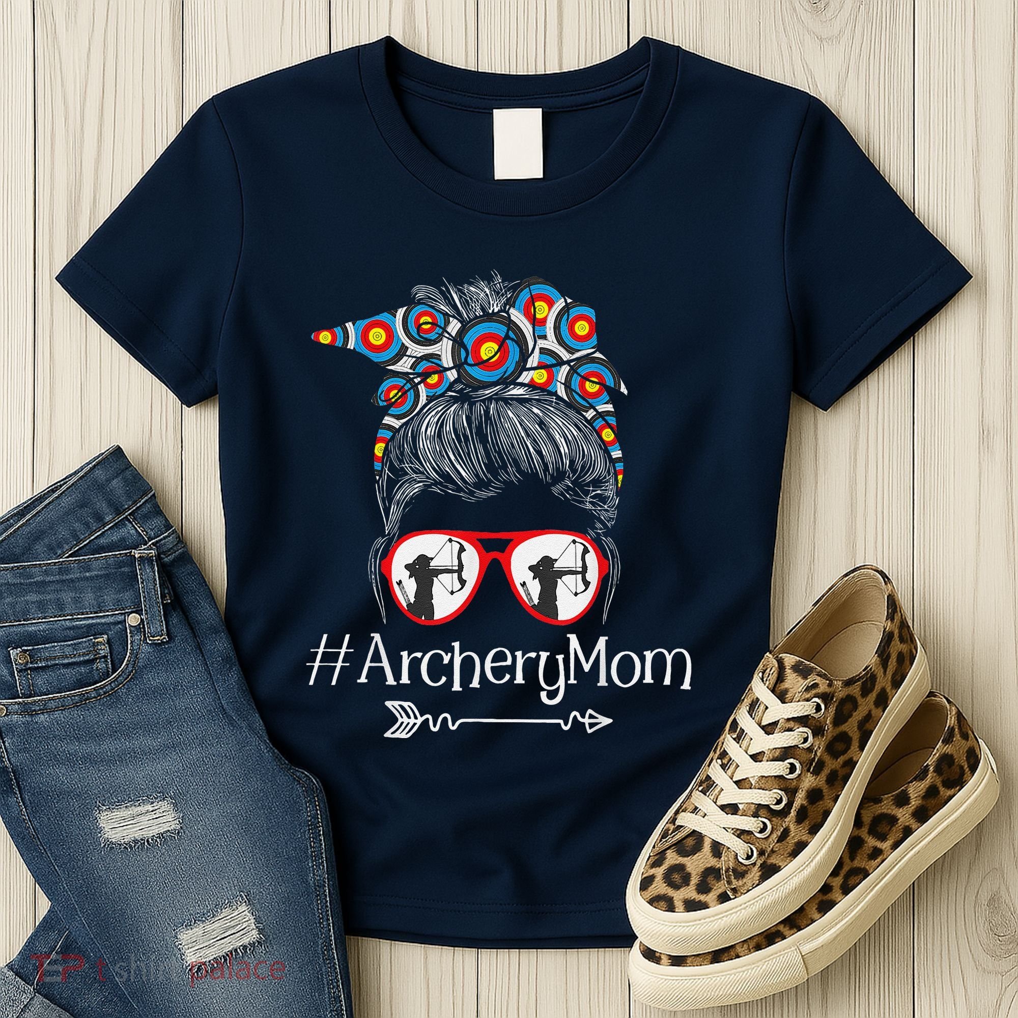 Archery Mom Mothers Day Bowhunter Archer Bowman Bows Women's T-Shirt
