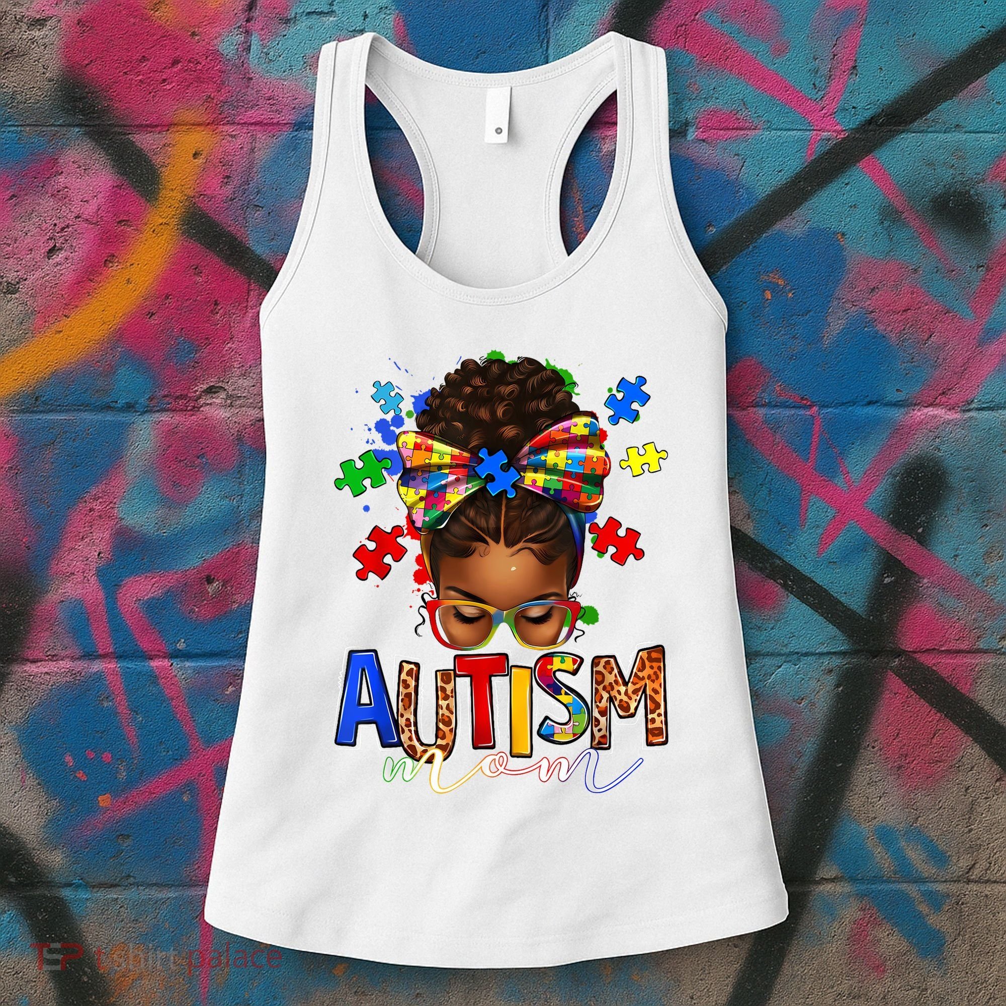 Autism Mom Messy Bun Black Women Autism Awareness Puzzle Women's Tank Top