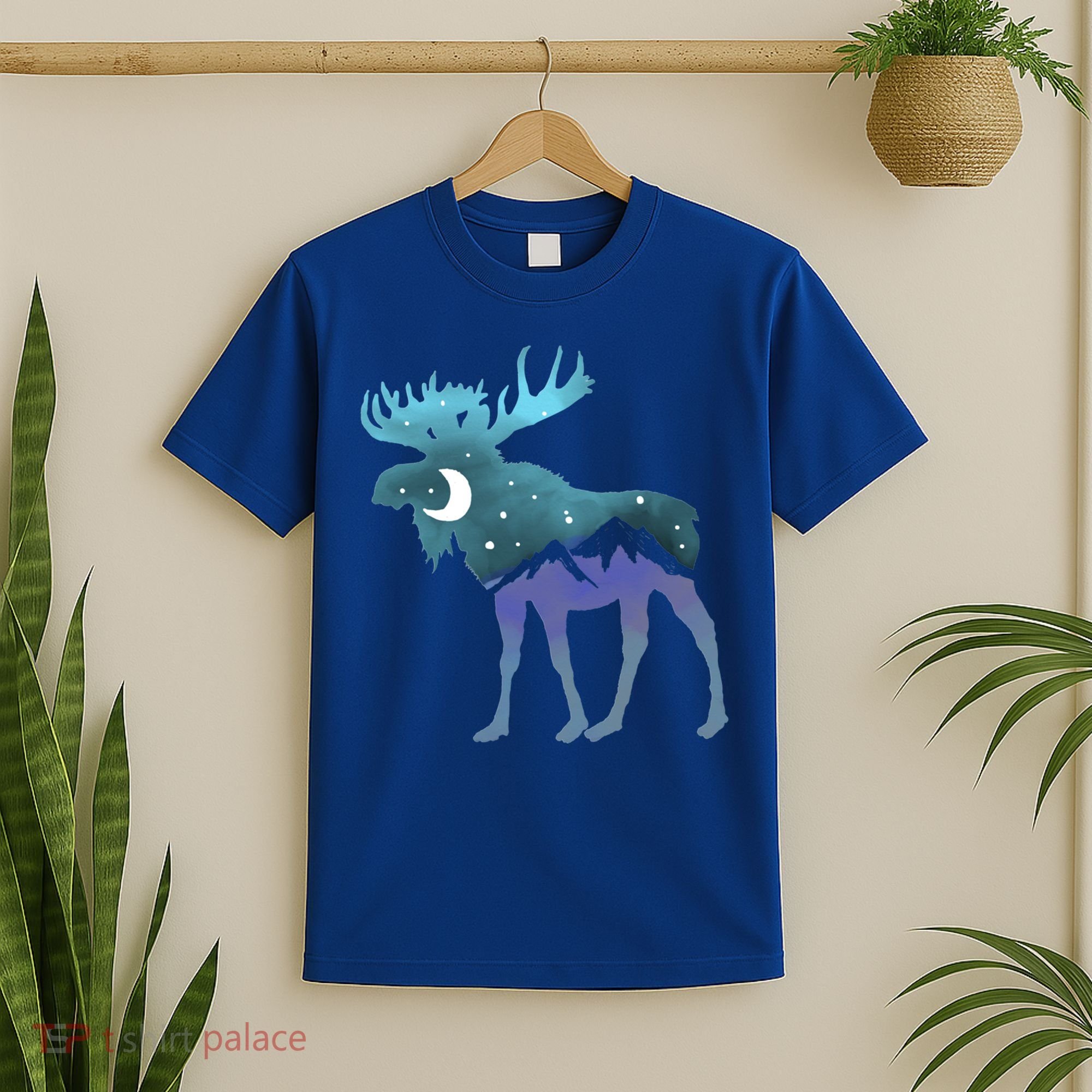 Artistic Moose Night Sky Moon And Stars Retro Graphic Cute Gift T-Shirt