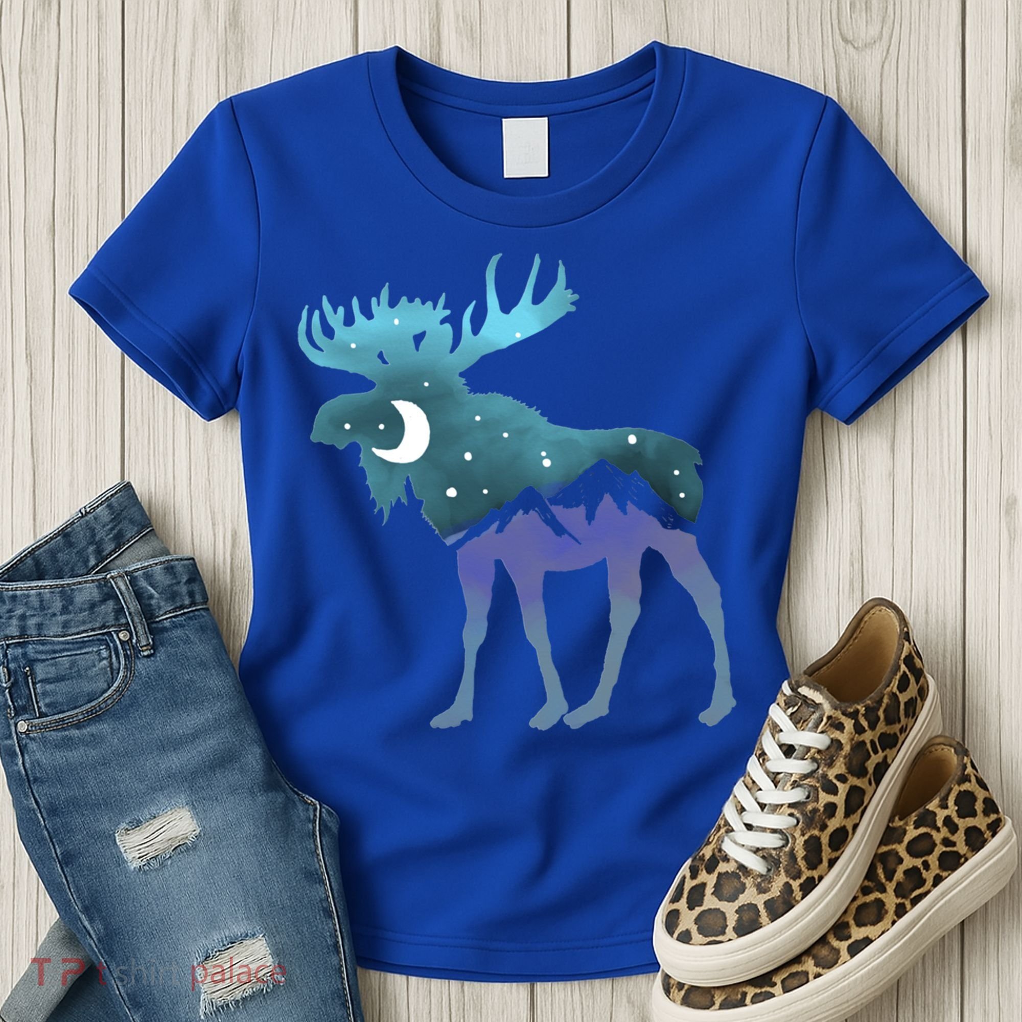 Artistic Moose Night Sky Moon And Stars Retro Graphic Cute Gift Women's T-Shirt