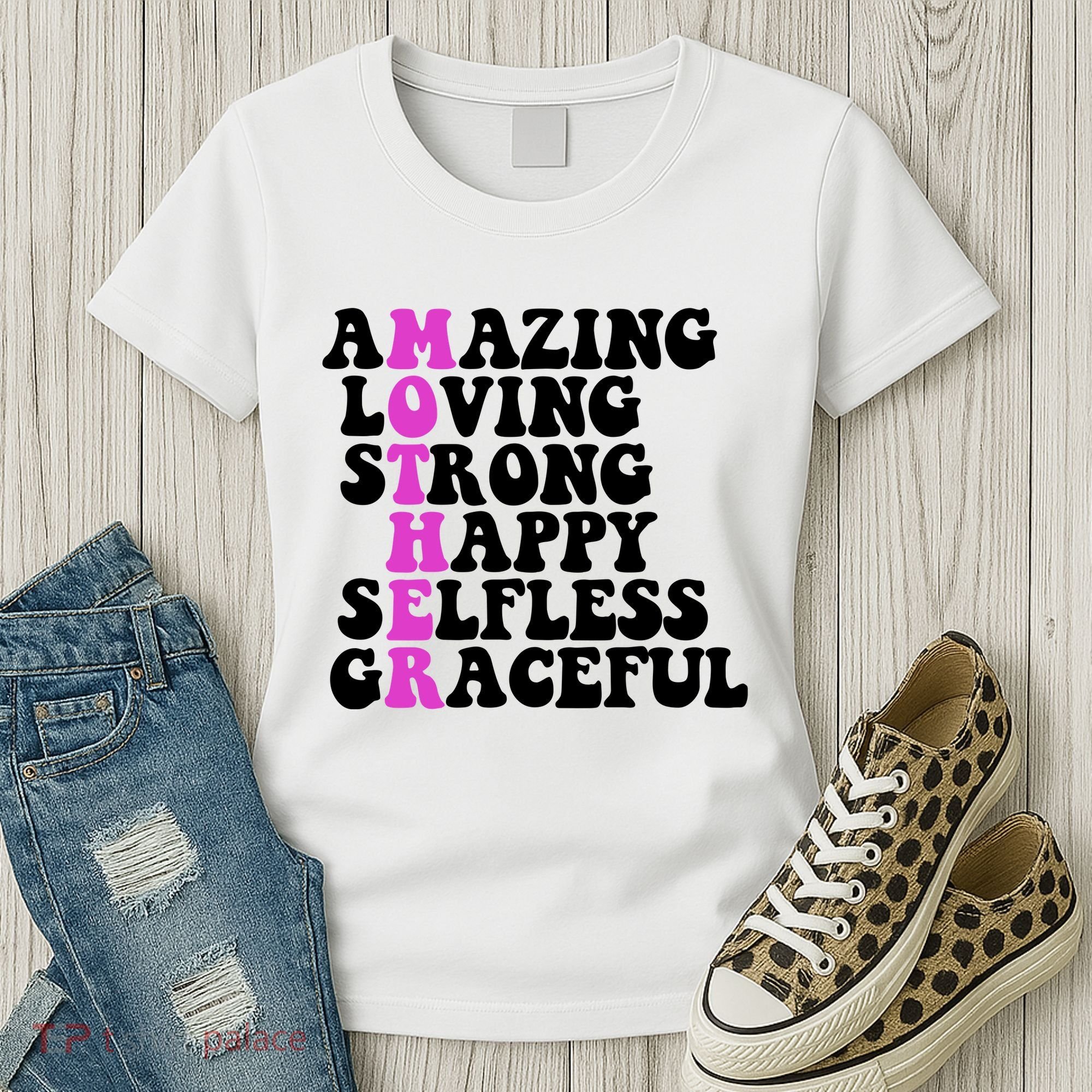 Amazing Mother Quote Cute Gift Women's T-Shirt