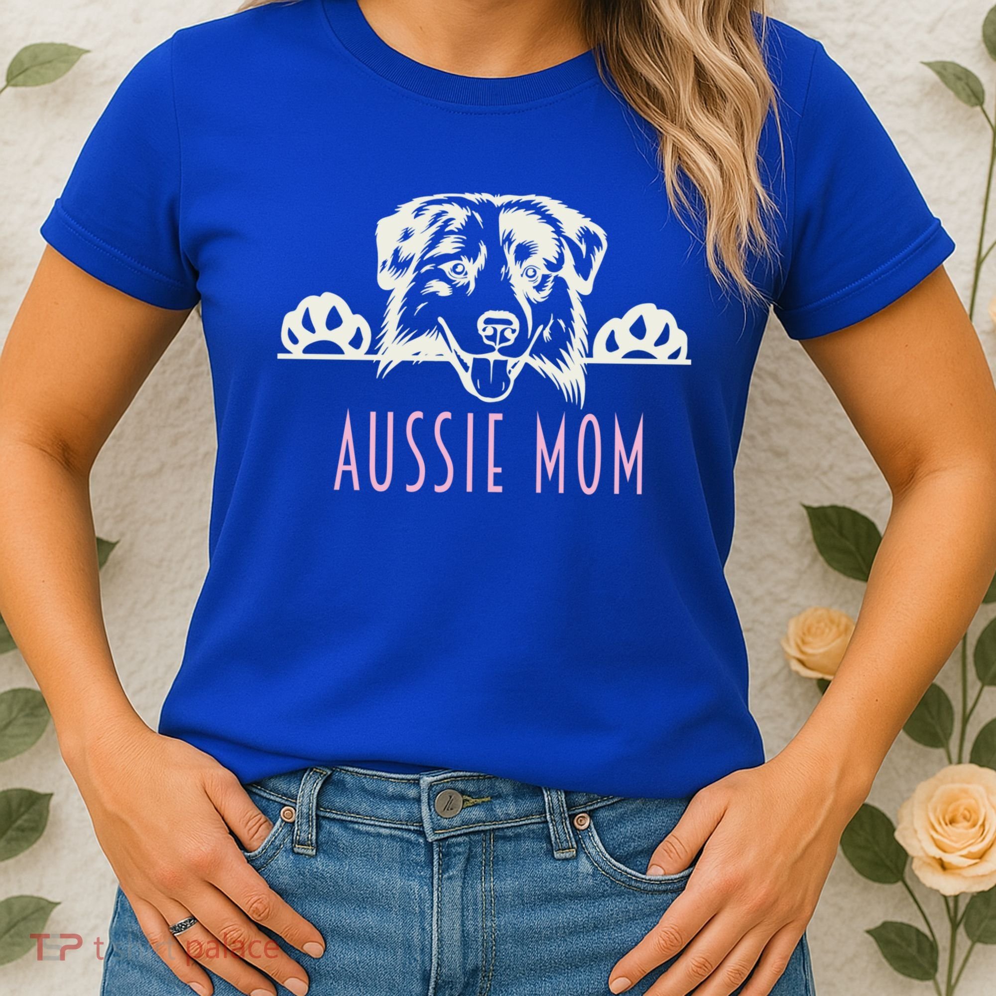 Aussie Mom With Australian Shepherd Dog Funny Gift Women's T-Shirt