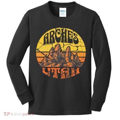 Arches National Park Kids Long Sleeve Shirt