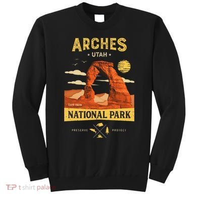 Arches National Park Delicate Arch Sweatshirt