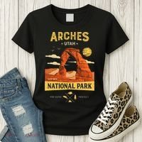 Arches National Park Delicate Arch Women's T-Shirt thumb 3
